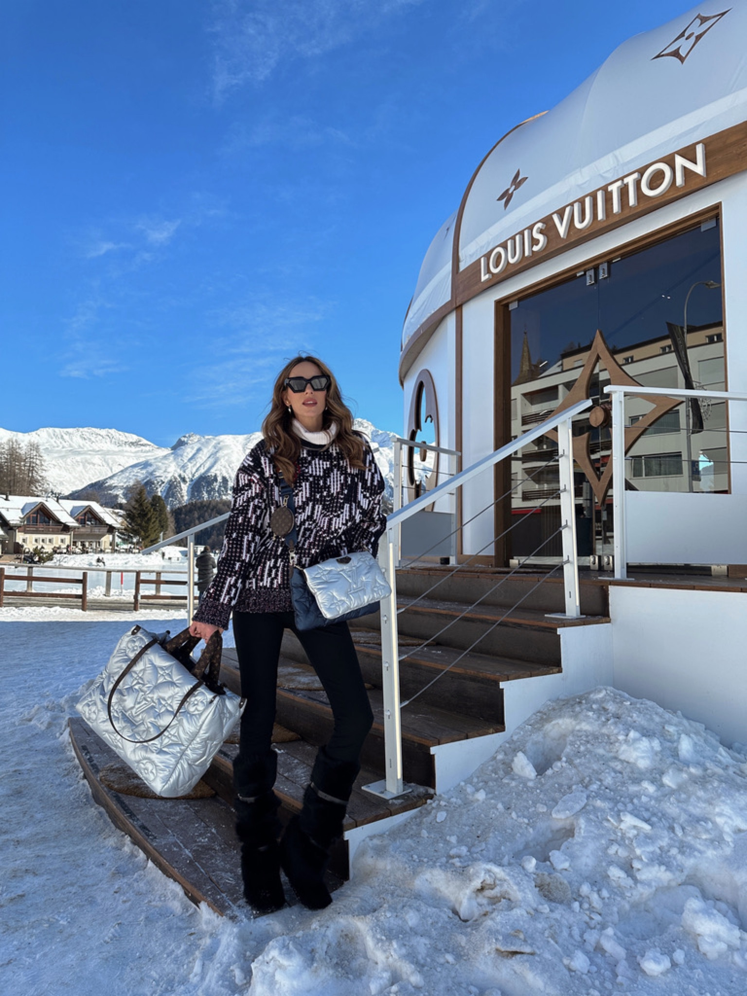 chrome bag & shopper ❄️

#LTKstyletip #LTKeurope #LTKitbag