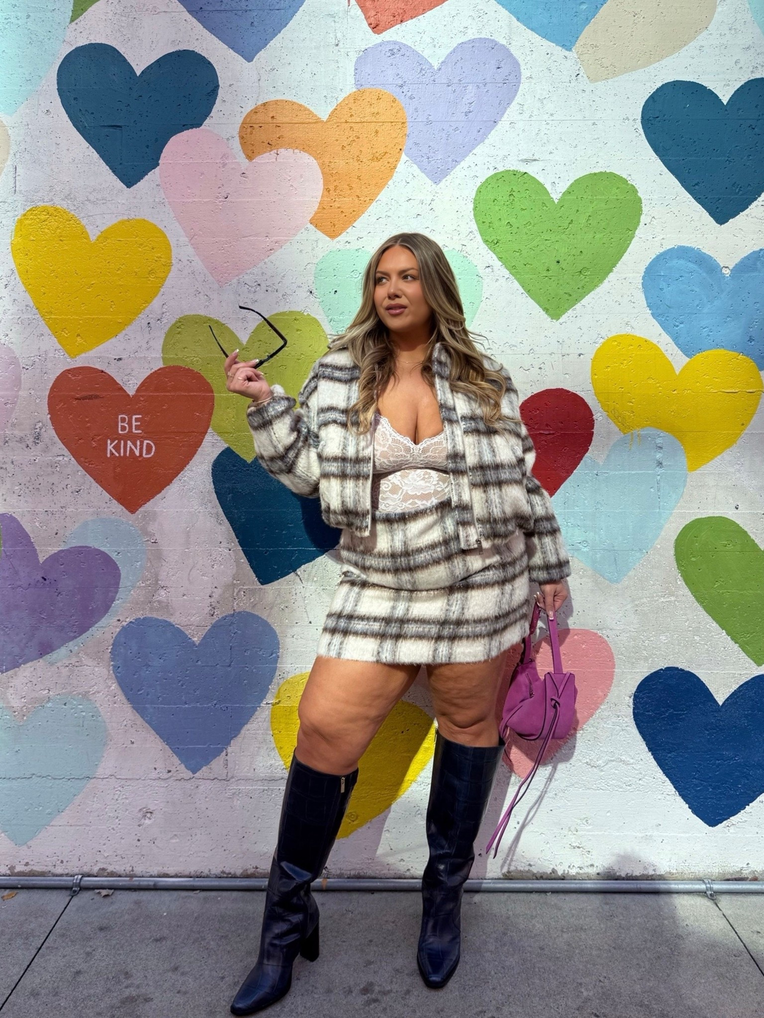 Love this look from Loft with the peak of Pinsy wearable shapewear!! 



#LTKgrwm #LTKootd #LTKMidsize