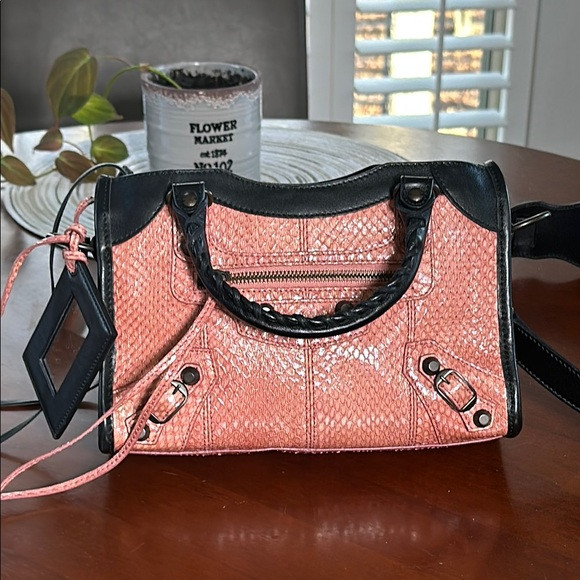 Balenciaga Crossbody | Poshmark