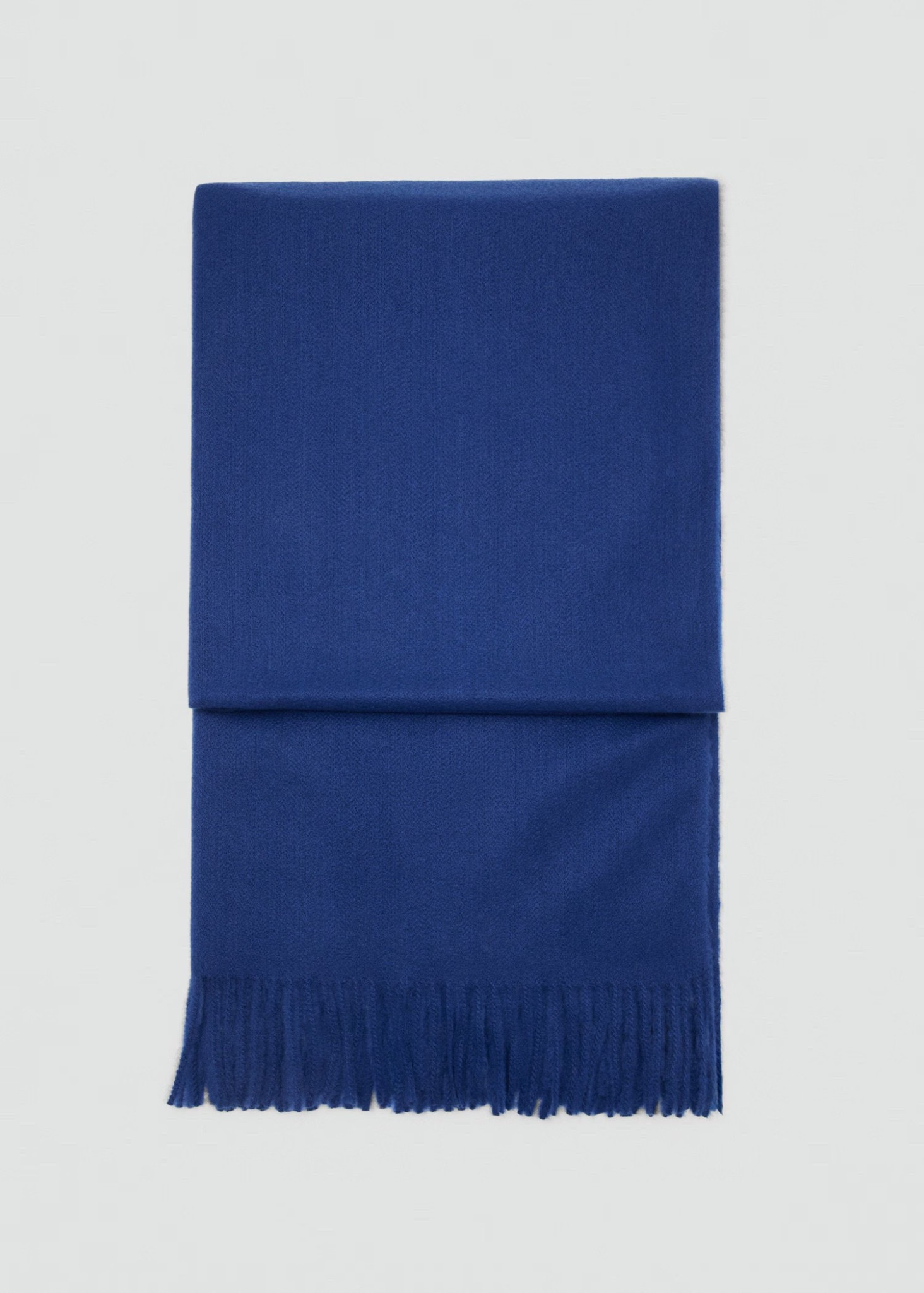 Wrap yourself in cozy warmth with the FRINGED EDGE SCARF in Royal Blue. Under $50.

Keywords: Cozy refresh, blanket scarf, wool scarf, cashmere scarf, scarf coat, winter outfits, winter wear, travel outfits, snow lodge outfits, skiing outfits 

#LTKFindsUnder50 #LTKgrwm