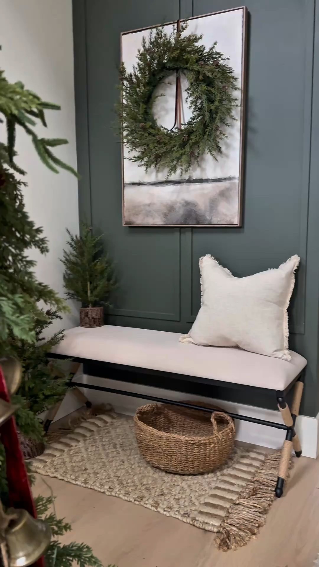 #ad 
Cozy winter: entry refresh with @Wayfair ! 
Cyber week is going strong with some fabulous deals…like this comfy upholstered bench and natural jute rug! Love this cozy and inviting look.
#wayfair #wayfairpartner 