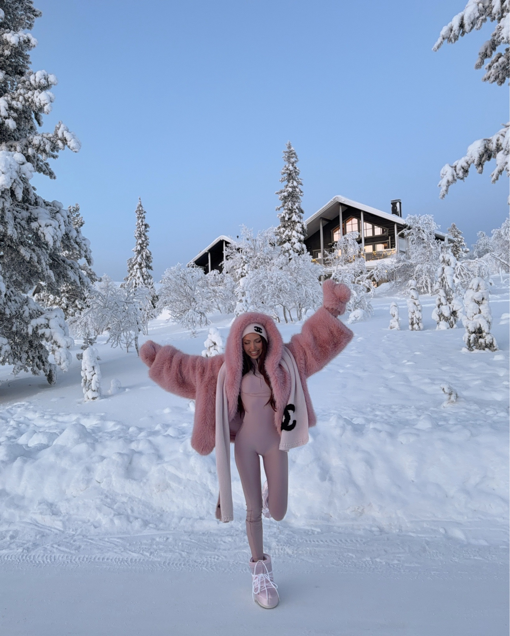 Pink mood all day long 💕

Linked similar samples ☺️

#LTKtravel #LTKwinter