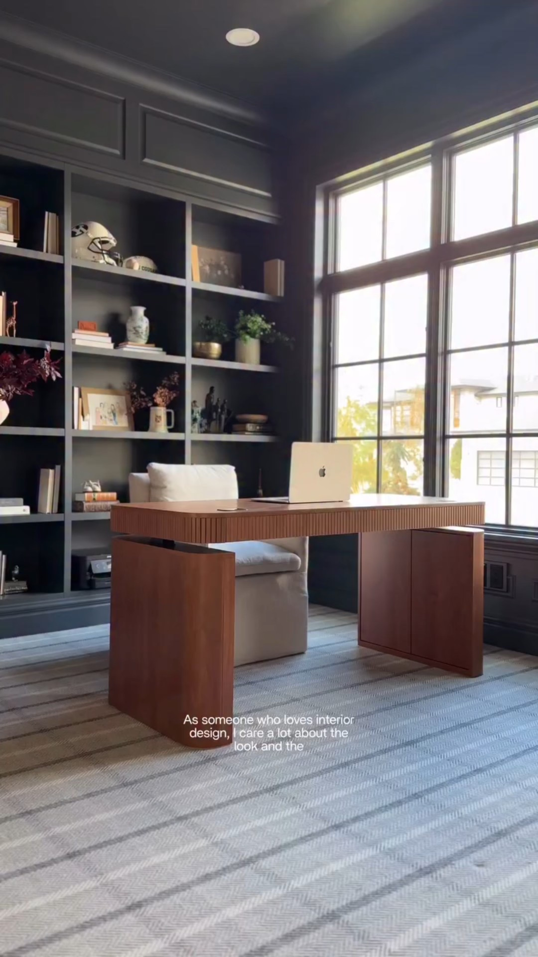 10/10, no notes. 😍✨ Use my 25% off code: AN25
It is the biggest exclusive discount offered for the entire year for my stunning unique desk that wins big points for innovation and design. ✨

You need to know—The 25% off code is ONLY available through @hulala_home influencer partners.

The 25% off opportunity for this gorgeous smart desk is part of @hulala_home Black Friday deals and ends Dec. 8th. You will not find a better price, as this is an EXCLUSIVE offer!!

Believe me when I say, this standing desk’s innovative design helps keep me moving comfortably and stay extra productive throughout my day, and the overall design is just stunning.

I’ve also linked it in my bio so you can easily tap to shop from there:

https://bit.ly/4oJOmrI

Xoxo,
Andrea

#hulalahome
#myhulalahome
#SmartLivingHub +
#HulalaSmartYourLife + 

#LTKHome #LTKStyleTip