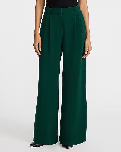Signature Crepe High Waisted Relaxed Trouser | Express