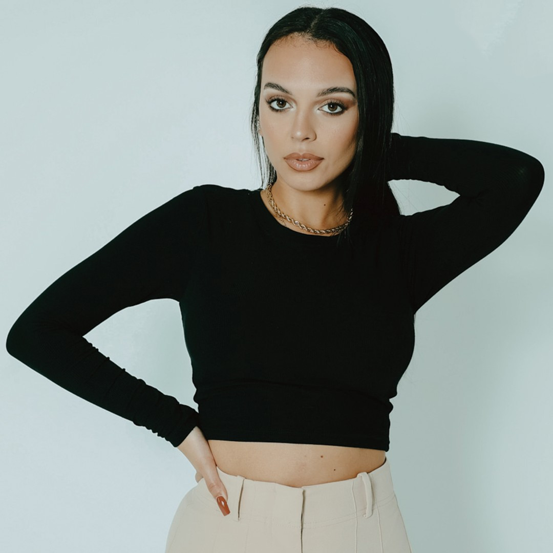 Ribbed Long Sleeve Brami (Crop) | Klassy