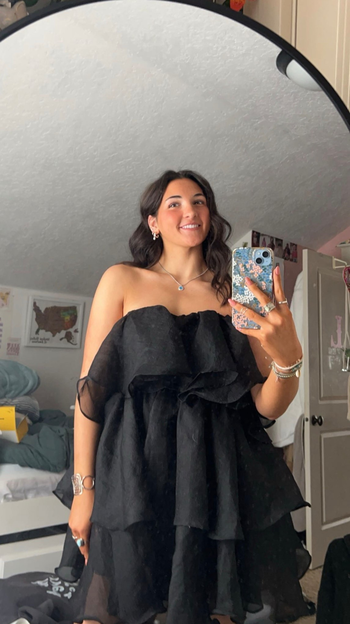 my cutest spring dress from AE is on sale for 60% off right now!! 

#LTKootd #LTKSpringSale #LTKSaleAlert