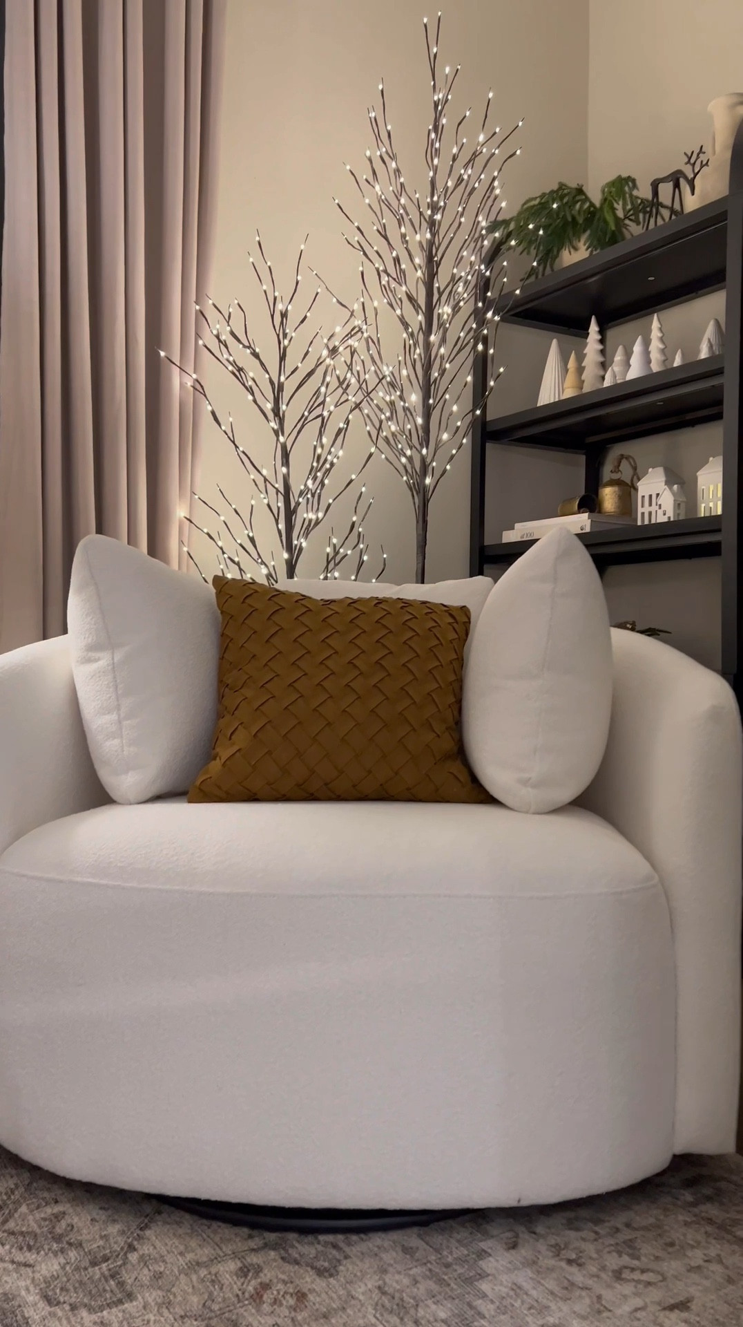 😍 I’m in love with these lit Christmas trees from Amazon. They add such a Christmasy vibe to your home and outdoor spaces. Scroll below to shop! 

#LTKHoliday #LTKHome #LTKVideo