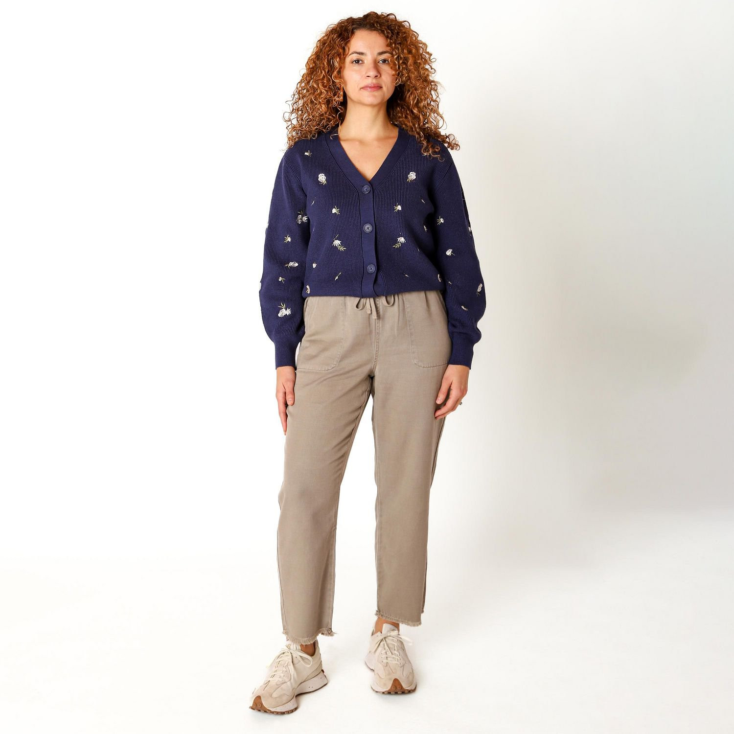 DV Frayed hemmed drawstring Joggers with deep pockets | Walmart (CA)