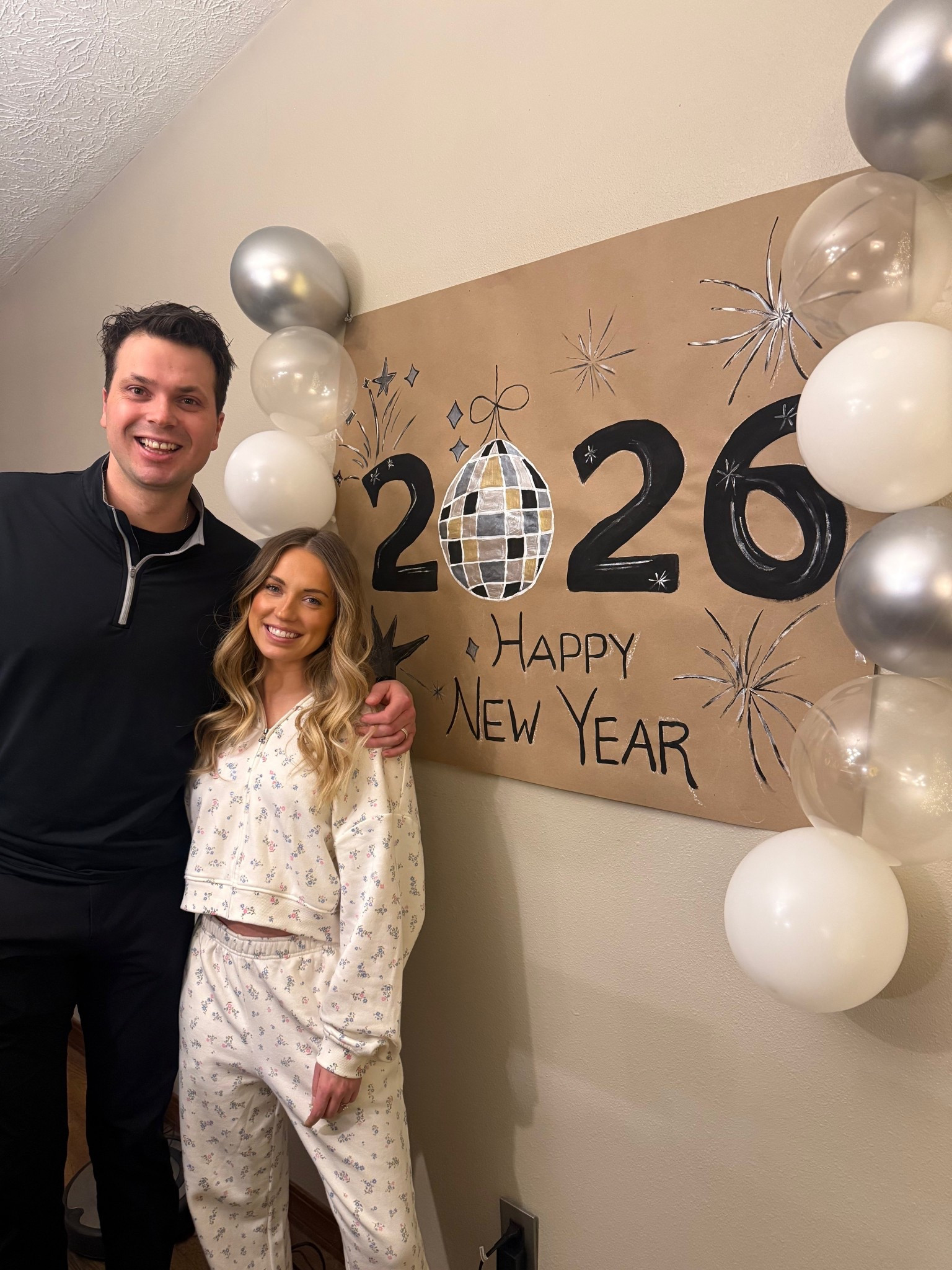 affordable trendy sweat set! 

#LTKPetite #LTKFindsUnder50 #LTKFindsUnder100