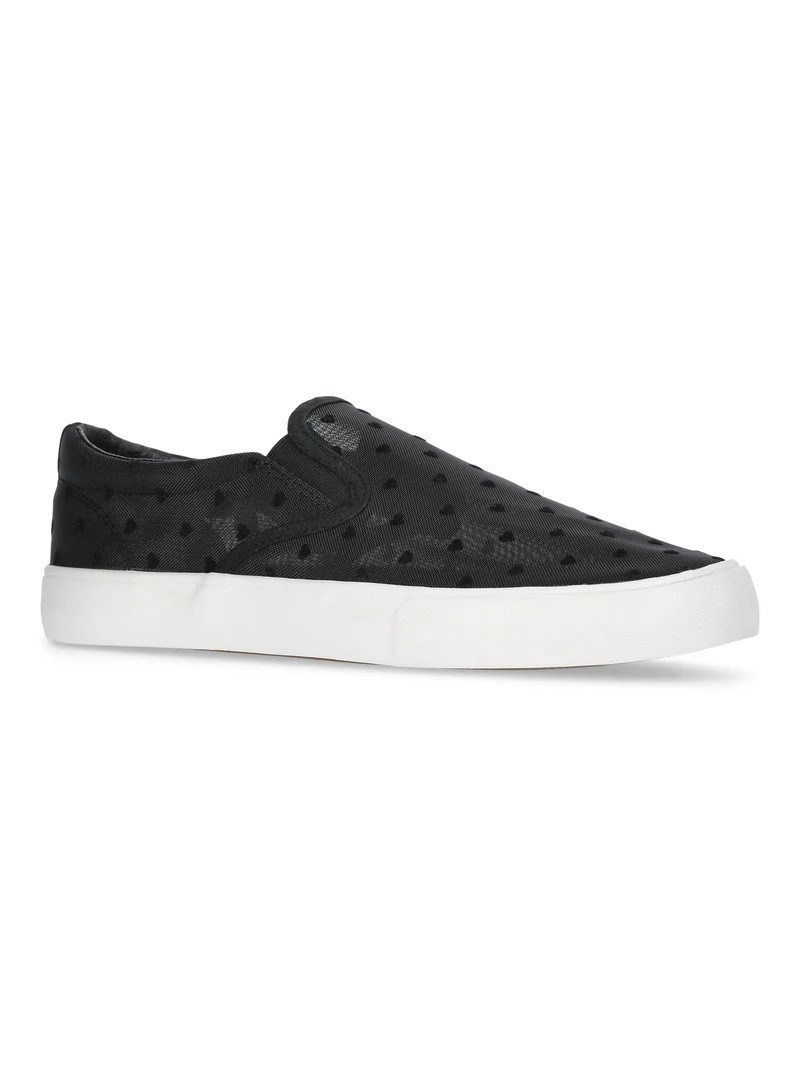 No Boundaries Women's Canvas Slip On Sneakers, Wide Width Available | Walmart (US)