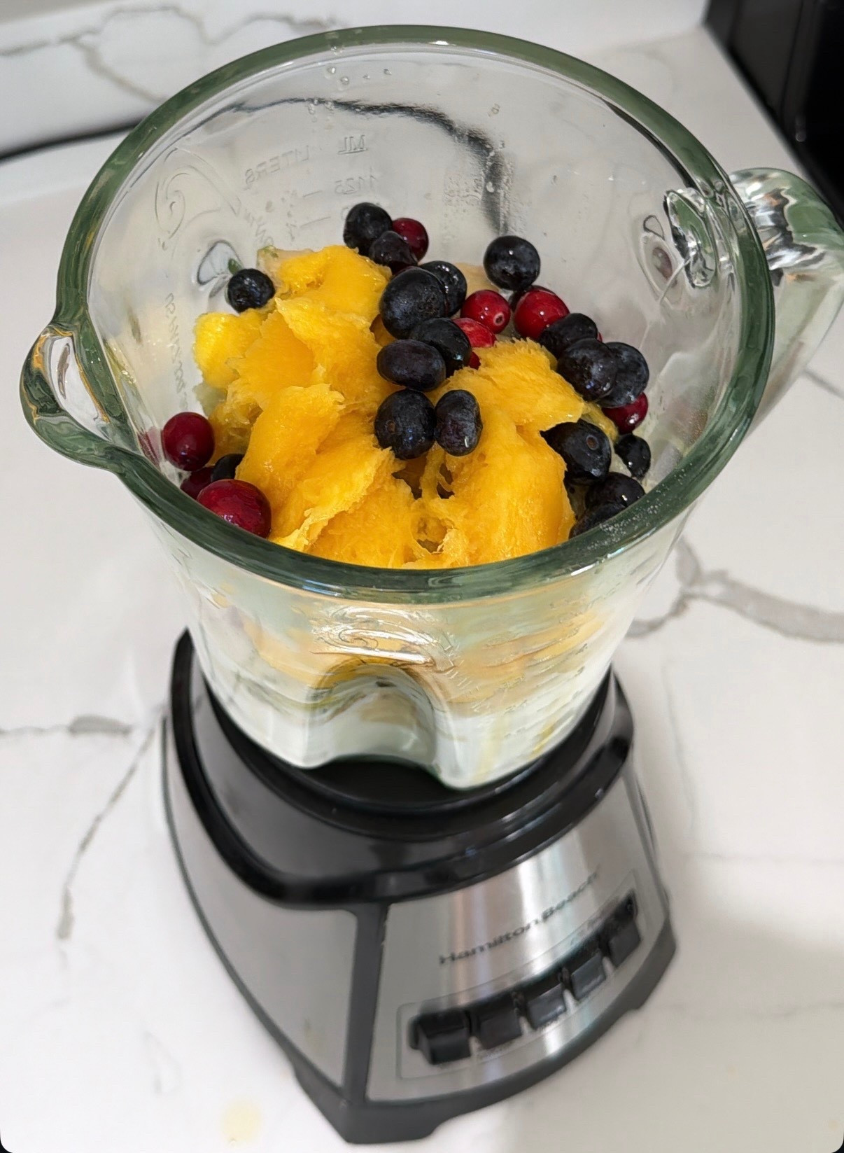 Hamilton Beach blender 

#hamiltonbeach #blender #kitchen #kitchenessentials #home #homegoods #housewares #kitchenappliance #appliances #holiday #gift #holidaygift #amazon #amazonfind #sale #ltkhome #ltkgift 

#LTKHome #LTKGiftGuide #LTKHoliday