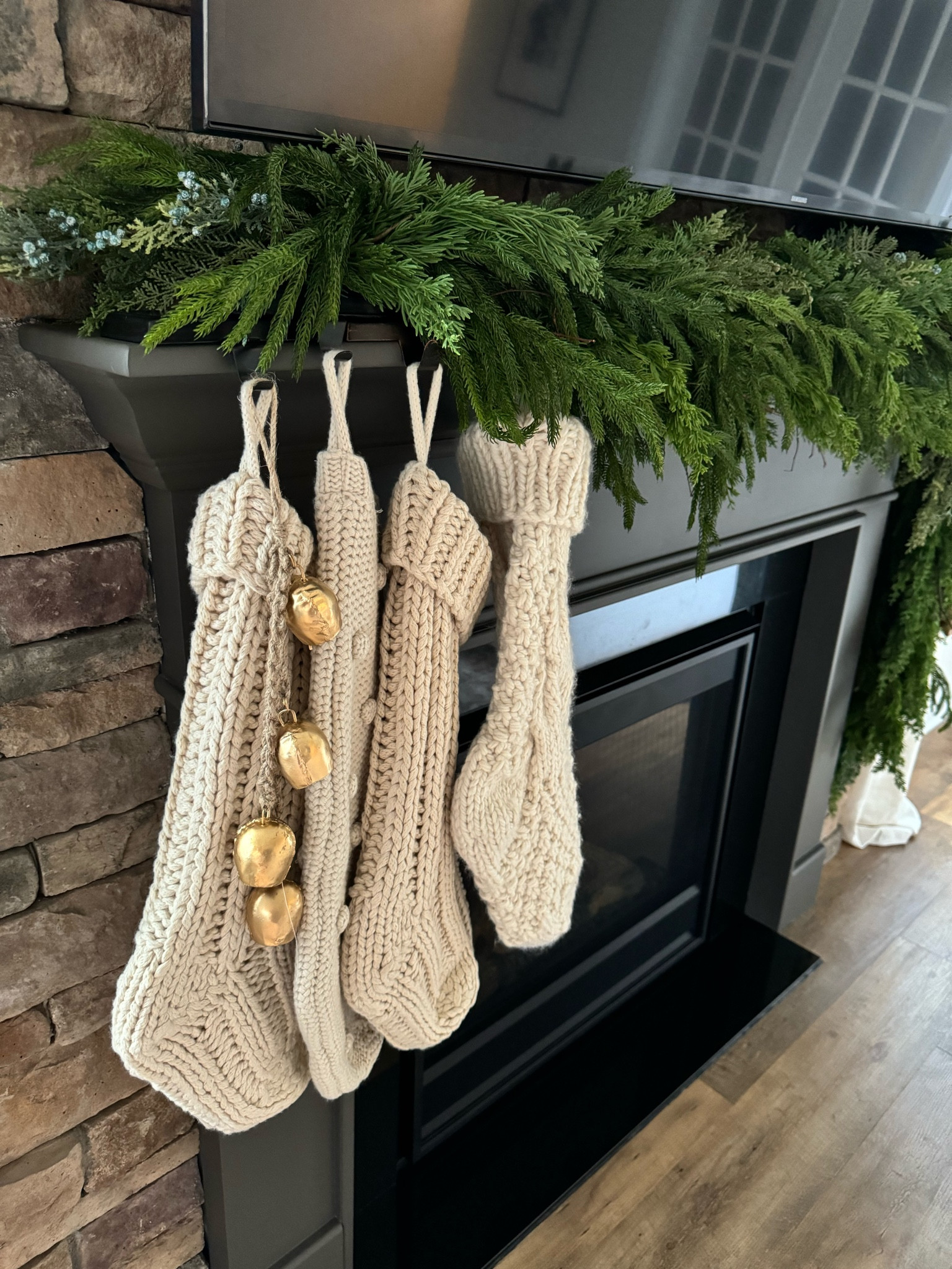Stocking, garland and bells ❤️

Christmas, simple, decor, home, stocking, bells, knit, budget friendly, mantel decor

#LTKHome #LTKSeasonal #LTKHoliday