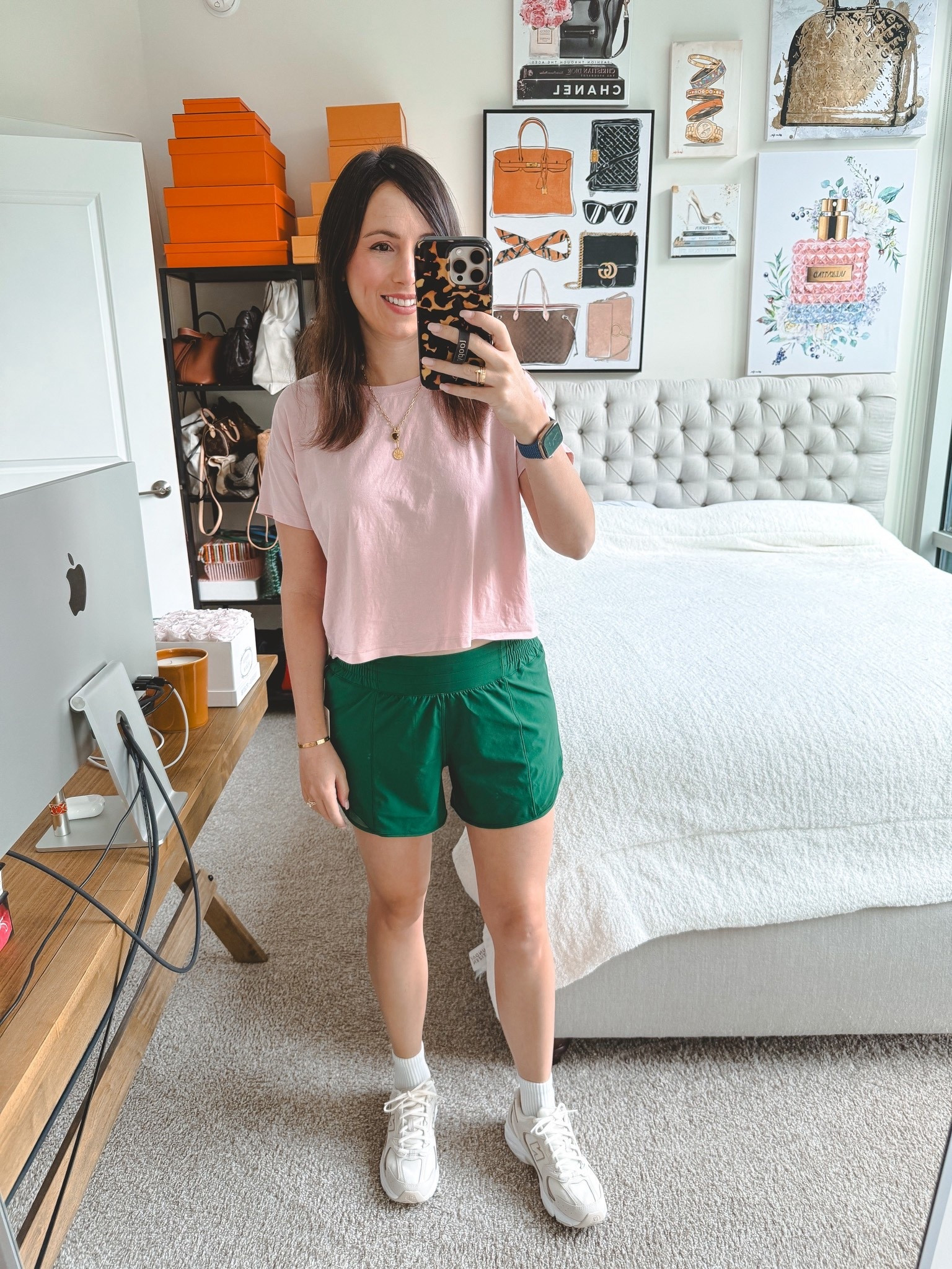 Lululemon cates tee in pink haze (6) with hotty hot shorts in bone (6)



#LTKActive #LTKSeasonal #LTKStyleTip