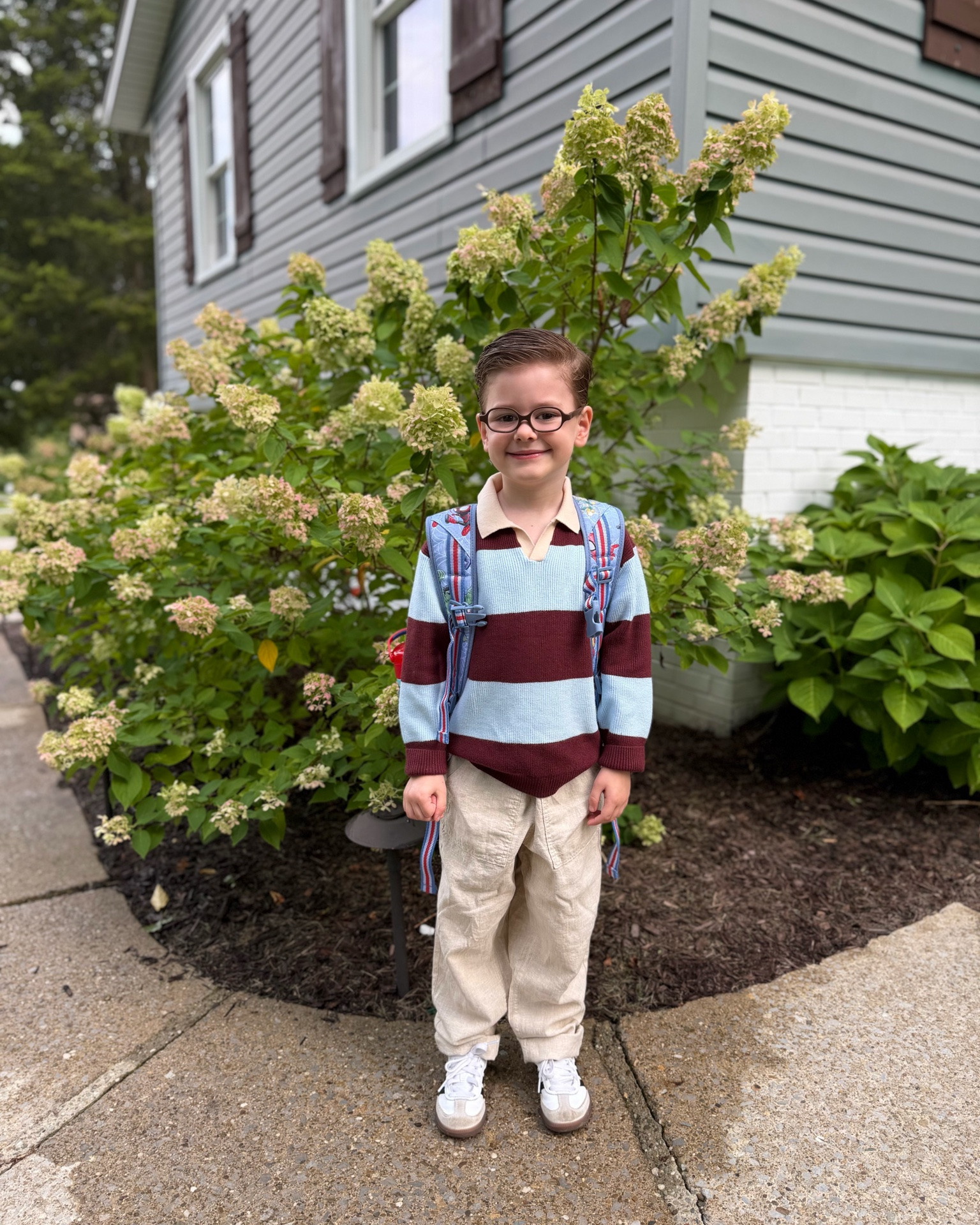 Ollie’s picture day outfit 🤎 I love this varsity sweater so much!! He’s in a size 5. It’s under $20!! Also linking his linen pants — such a good basic 🥰

#LTKootd #LTKKids #LTKSeasonal