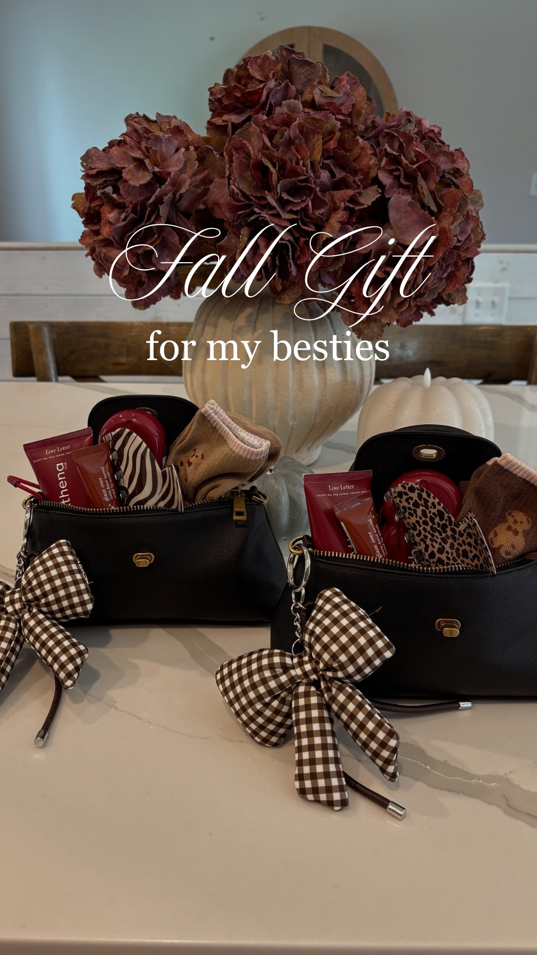 Fall Gift Idea for your Besties
First of all is this bag not the cutest?!? I am obsessed and I just added in some fun fall things that I am loving right now. You of course need some lipgloss, cute socks and these bear ones are so cute, lotion, body spray, and some super cute claw clips. Bag charms are it right now and I thought these bow gingham ones were darling!
#target #amazon #targetfinds #targetaccessories #fallfinds #newattarget #minihandbag #fallbeauty #giftidea #giftinspo #amazonfinds

#LTKSeasonal #LTKOver40 #LTKBeauty