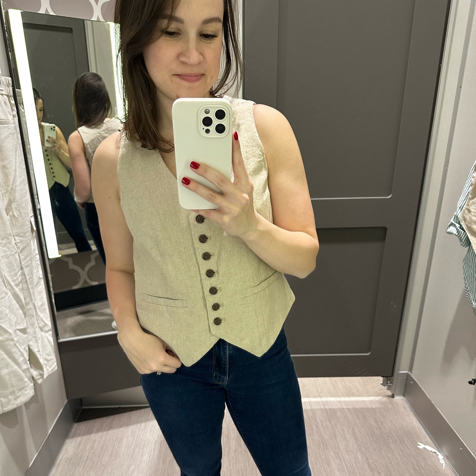 Just me trying on everything Jen Reed bought in her latest Target haul  

#LTKstyletip #LTKxTarget