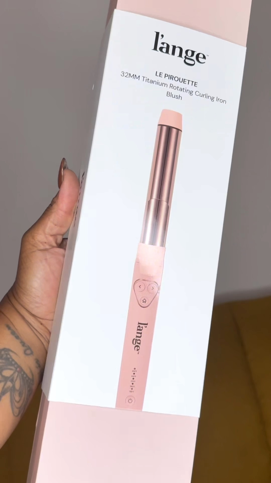 Checkout Le Pirouette by L’ange 

#LTKBeauty #LTKmorningroutine #LTKselfcare