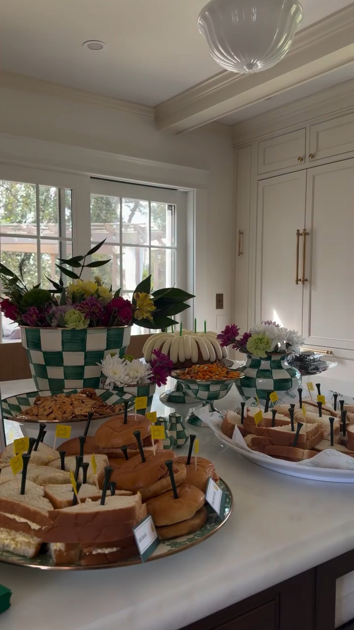 A tradition unlike any other 🤍 We love Masters Sunday as it brings so many to our household for an afternoon of good company, interesting eats, and a thriller of golf!

Save this for next year as we highly recommend the Taste of the Masters kits alongside some Emerald check! Shop everything you see here by commenting SHOP 

#mastersparty #mastersgolf #golfparty #themasters #classichomedecor