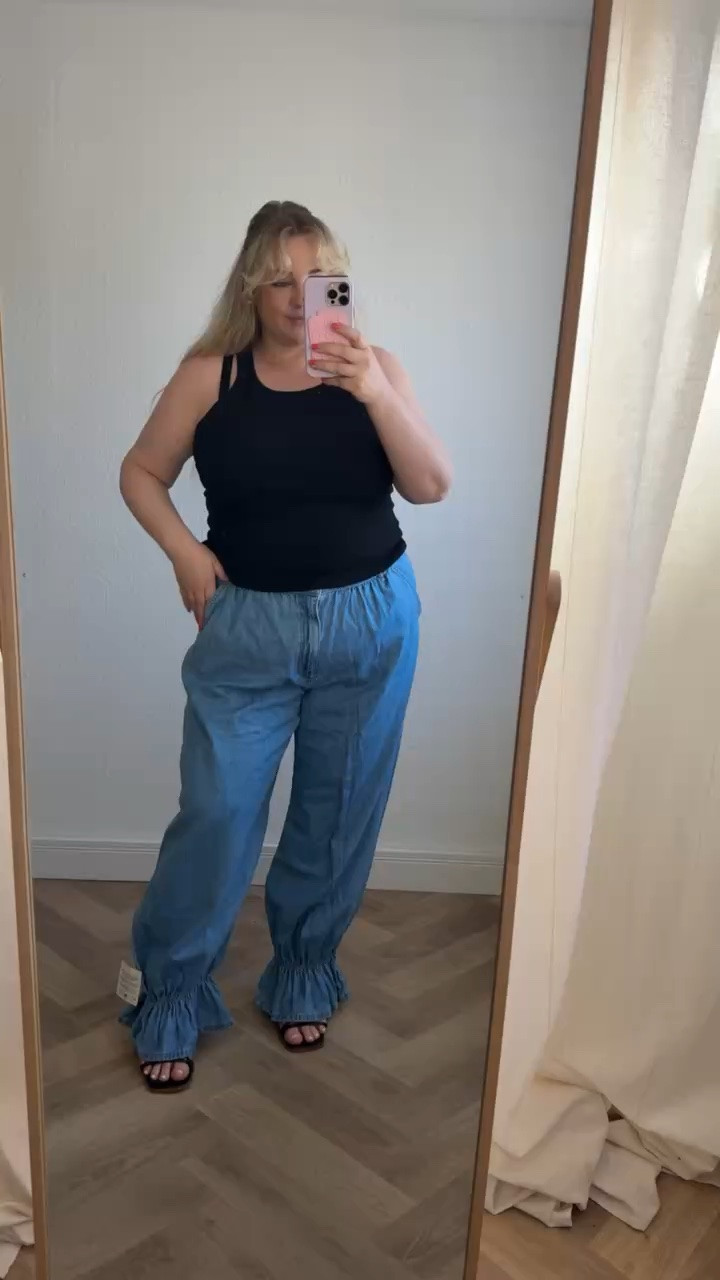 Ausgefallene Jeans 👖 

#denim #jeans #plussize #plussizefashion #curvy

#LTKdeutschland #LTKplussize #LTKjeans