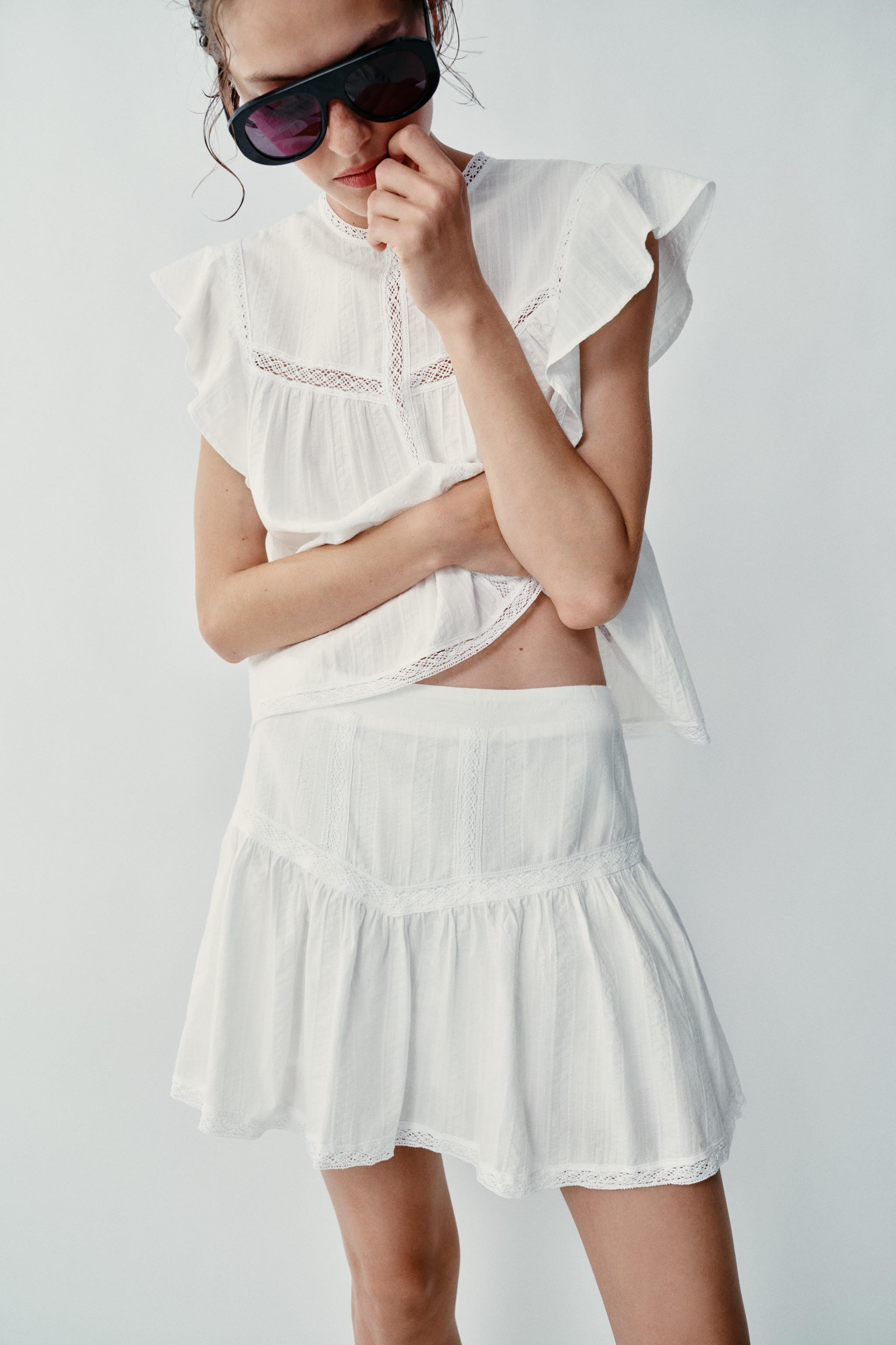 ROMANTIC LACE TRIM SKORT | Zara UK