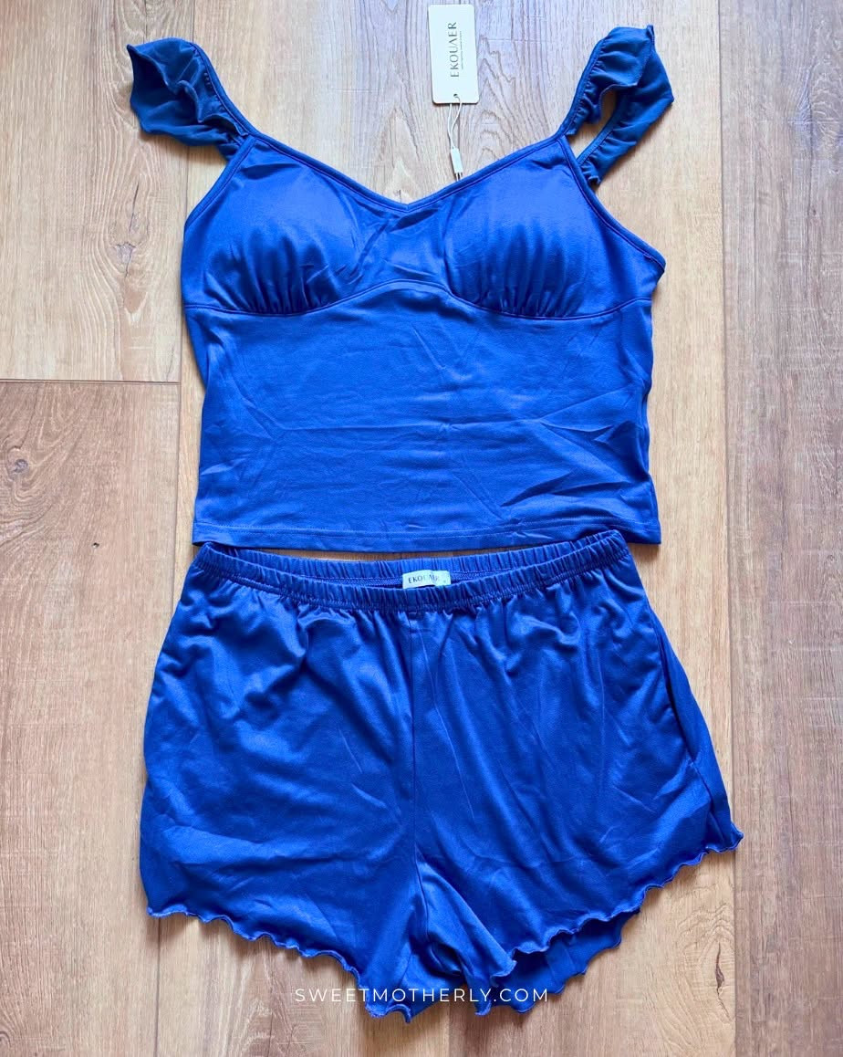 This cute pajama set is on markdown!

Women’s pajamas
Women’s sleepwear
Cozy pajama sets
Matching pajama sets
Women’s loungewear
Soft sleepwear
Comfy pajamas for women
Cute pajama sets
Cozy nighttime essentials
Women’s lounge sets

#LTKootd #LTKSeasonal #LTKSaleAlert