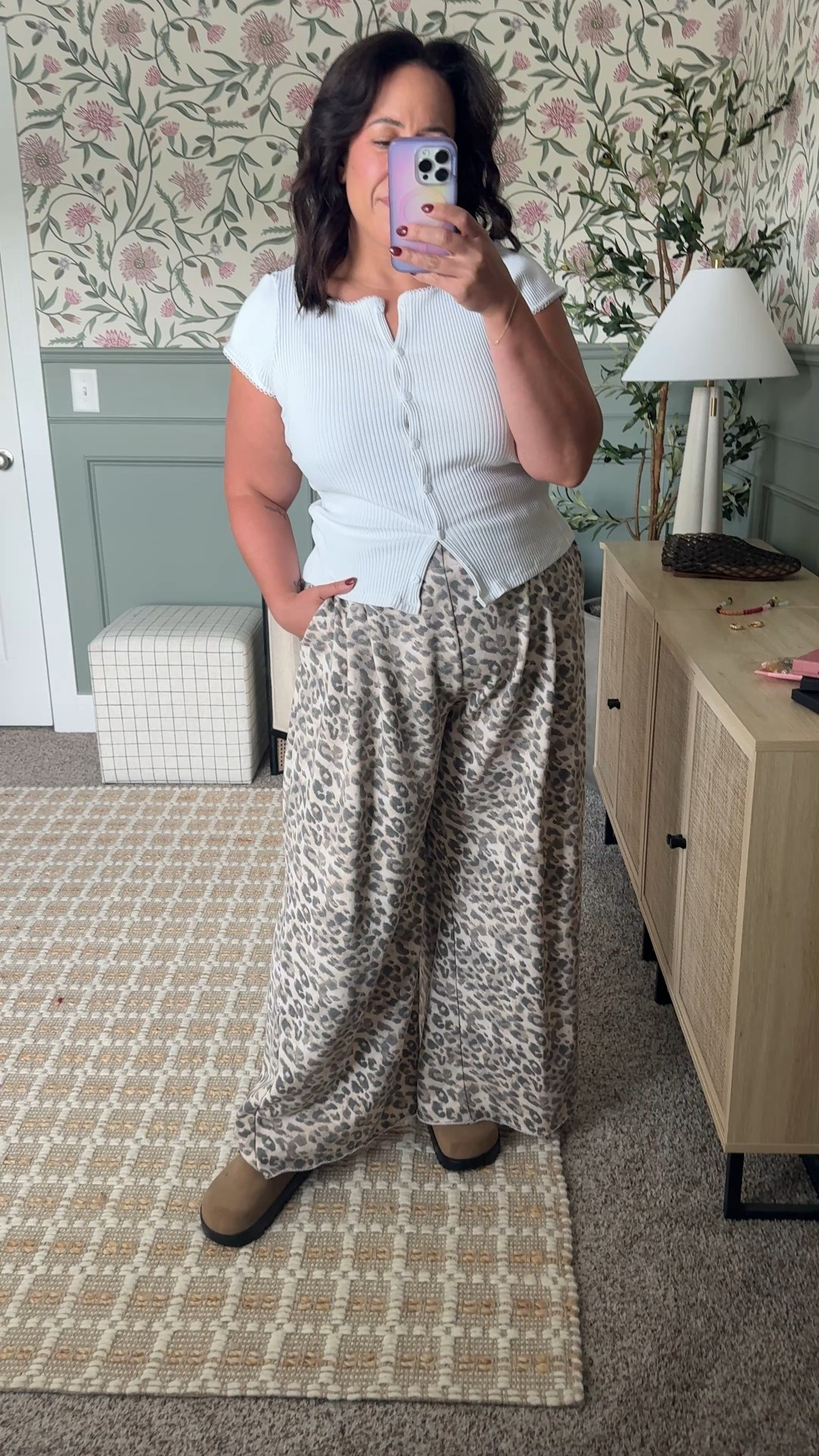 Casual ootd wearing size xl in top and bottoms! Aerie pants will shrink so size up  

#LTKFindsUnder50 #LTKMidsize #LTKFindsUnder100