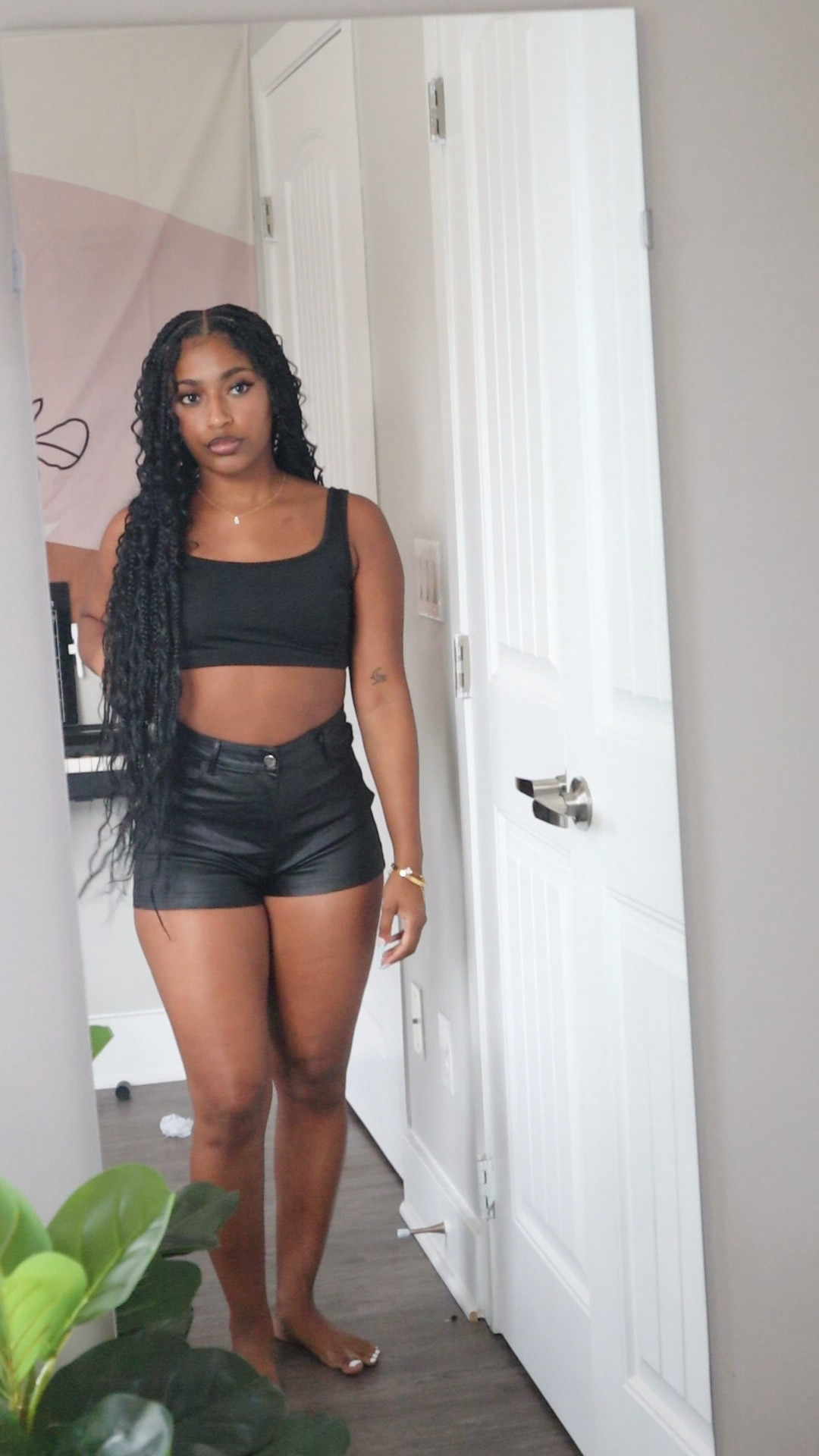 OUTFIT IDEA! 
Shein Basic Crop + Leather Shorts 

#LTKstyletip #LTKbeauty #LTKFind