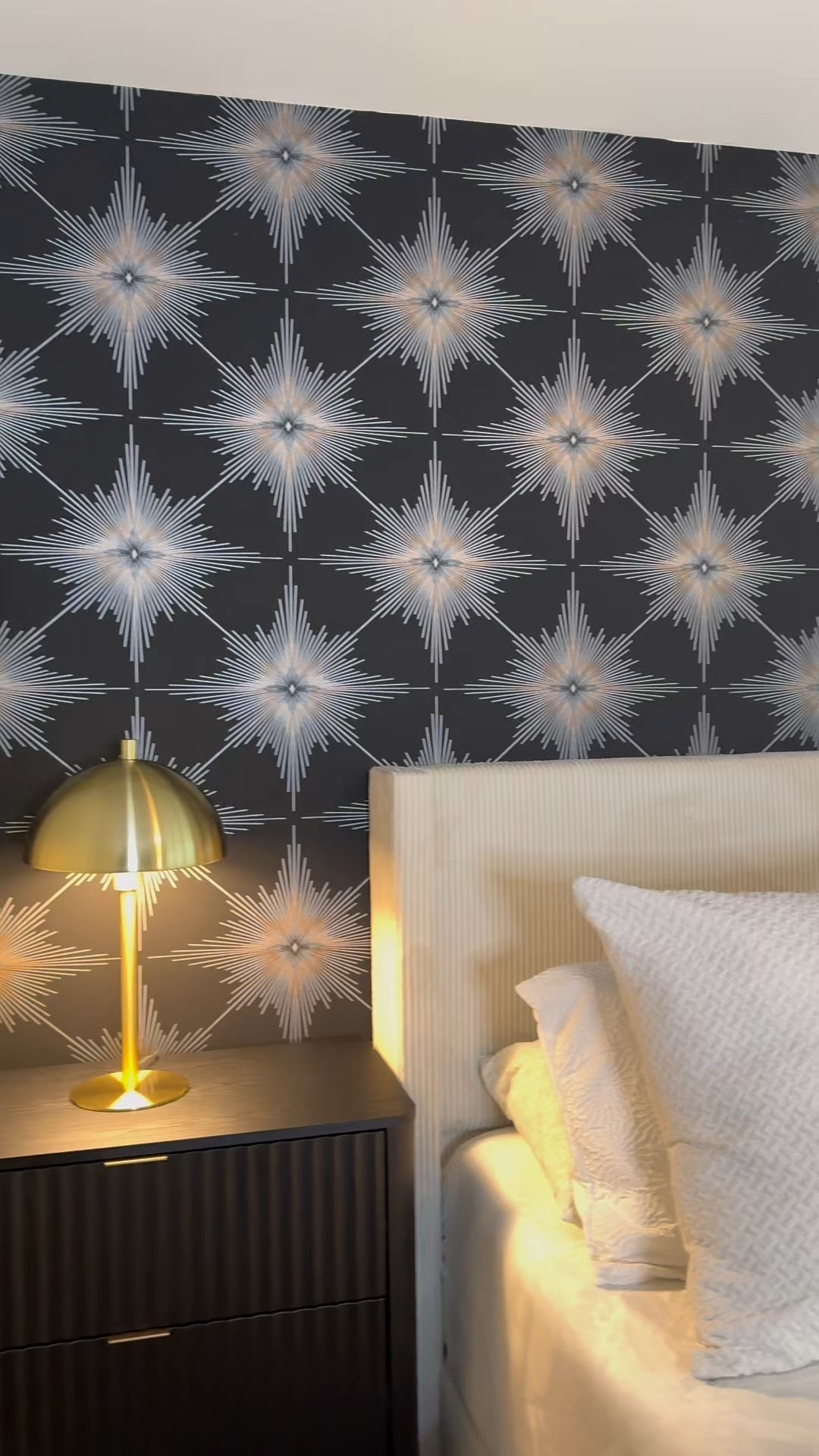 Peel and Stick Wallpaper for the Guest Room! This high quality wallpaper is vibrant and incredibly easy to work with! Quality is 10/10! #peelandstickwallpaper #wallpaper #guestroom #bedroommakeover

#LTKHome