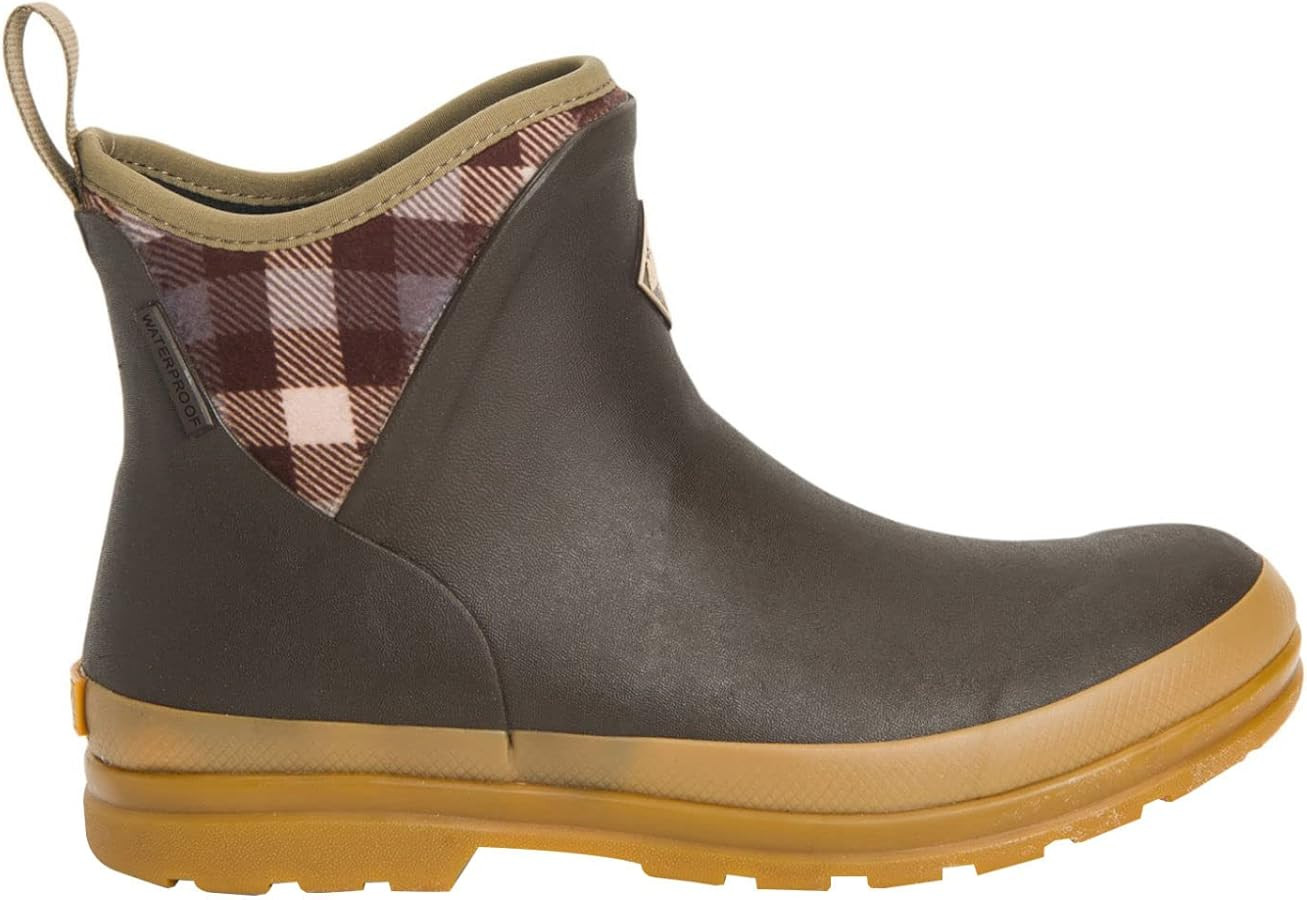 MUCK womens Women's Original Ankle in Brown Plaid Gum | Amazon (US)
