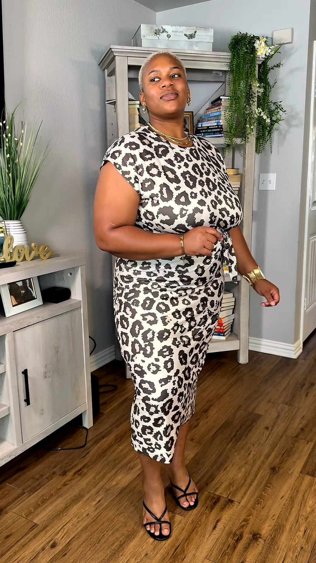 Super cute office outfit you’re sure to love💕 



Dresses, summer dresses, office outfits, dresses for plus size, dress for curvy women 

#LTKStyleTip #LTKPlusSize