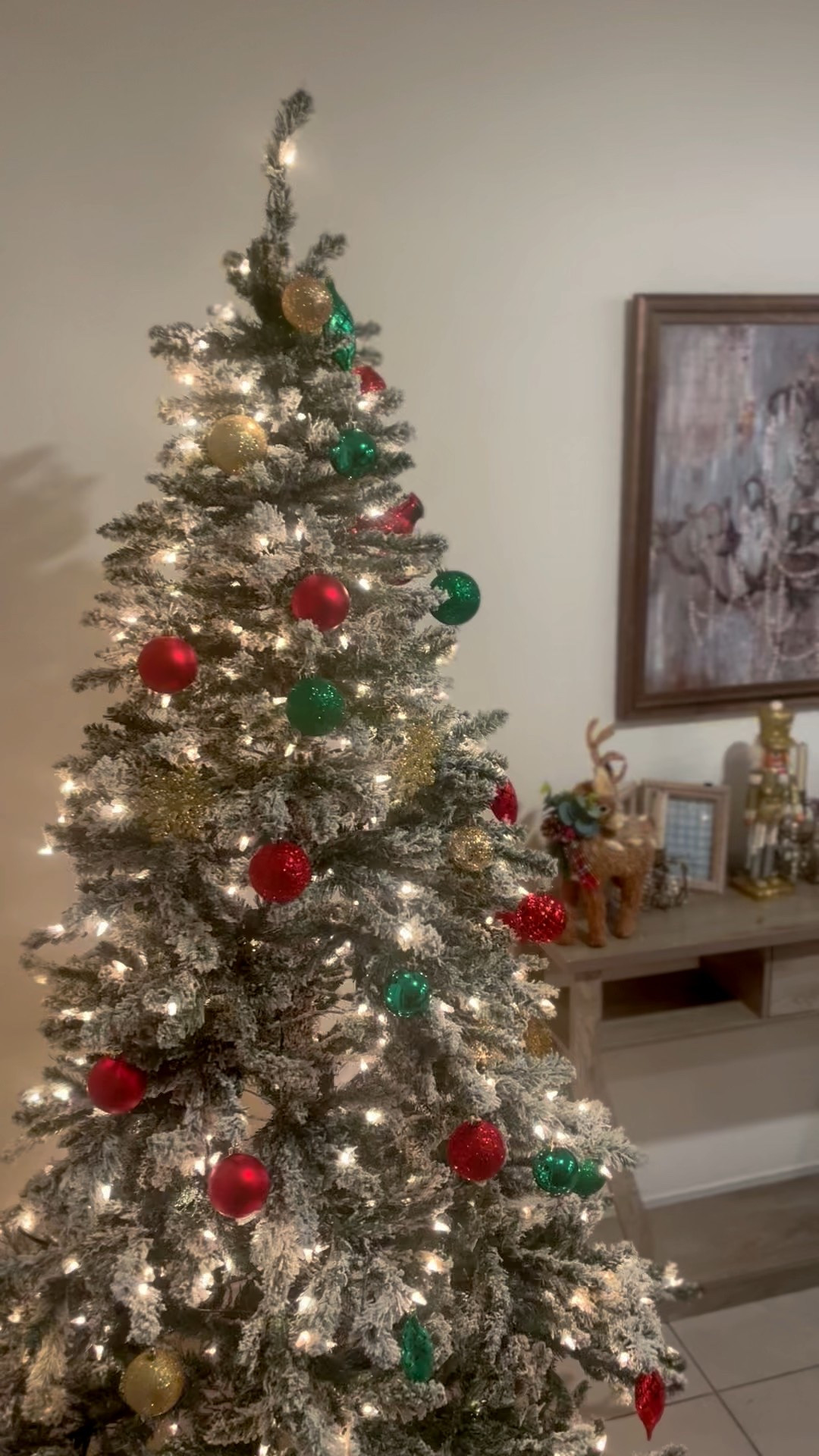 Christmas 🎄 tree is up! 
Let the holidays begin! #christmastree #christmasdecor #decorating #decor 

#LTKHome #LTKSeasonal #LTKHoliday