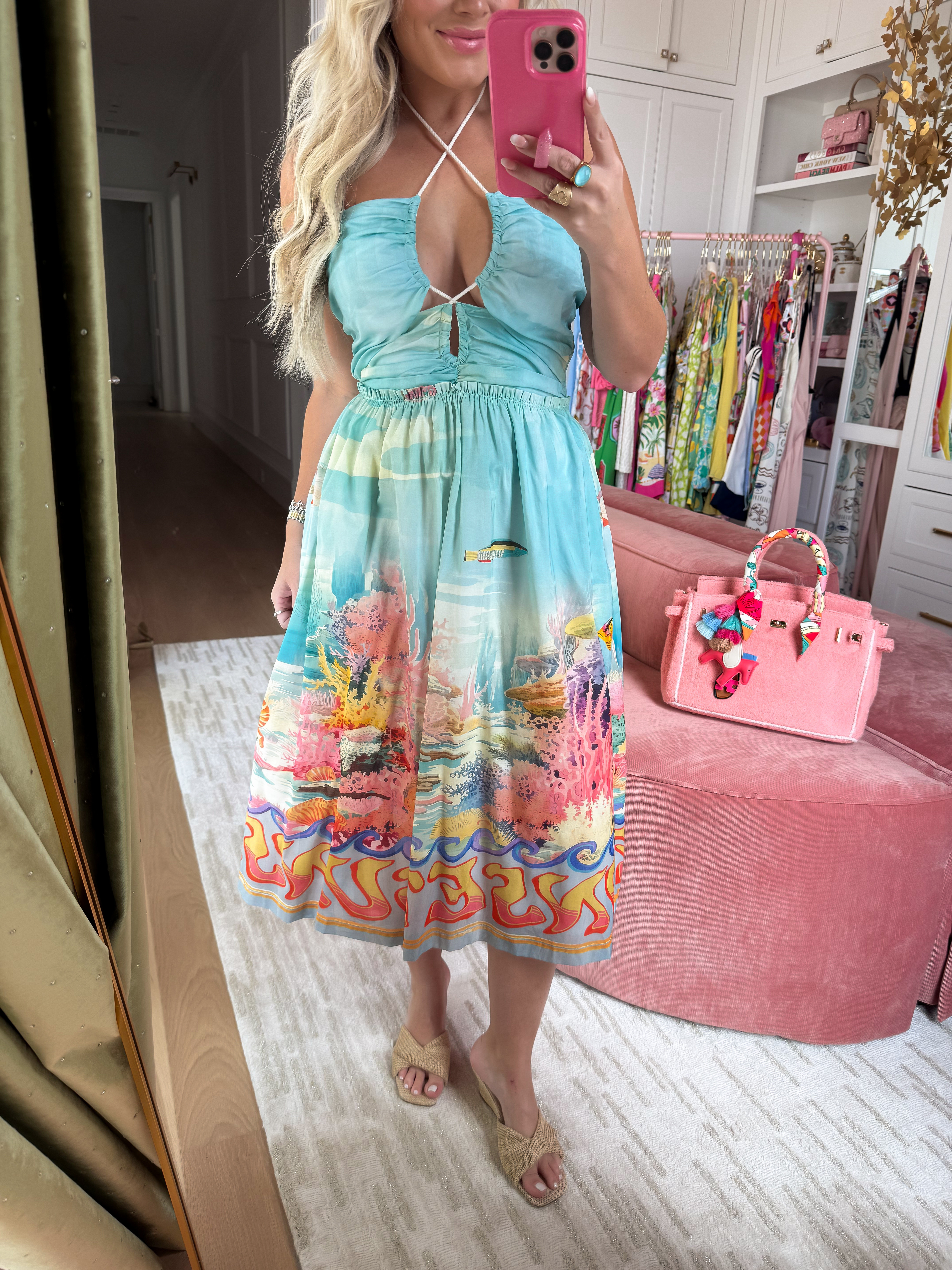 This dress makes me want to go on vacation 

#LTKgrwm #LTKootd #LTKTravel