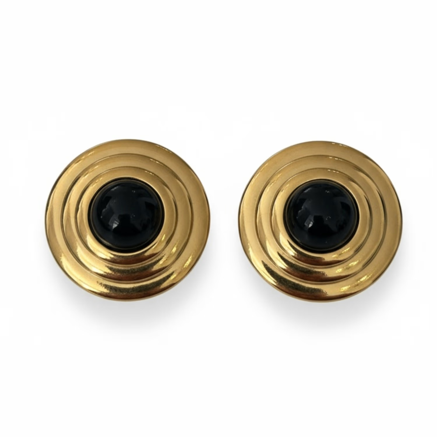 Como Large Round Stud Earrings Onyx Gold | Wolf & Badger