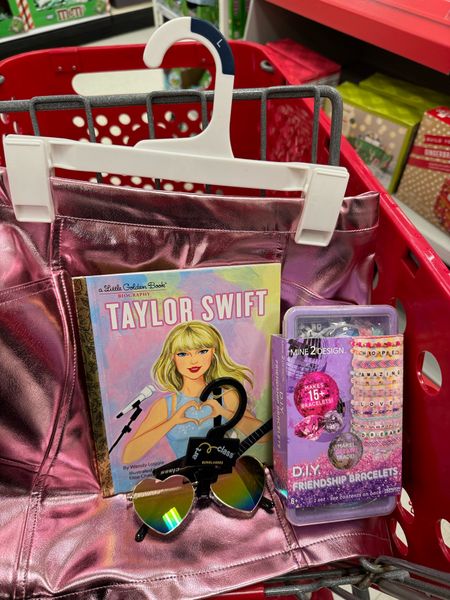 Taylor Swift gift 🪩🫶🏻✨