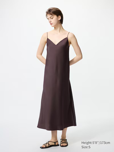Satin Camisole DressColour: 79 DARK PURPLESize: Women SXXSXSSMLXLFind my sizeGet help with
findin... | UNIQLO (UK)