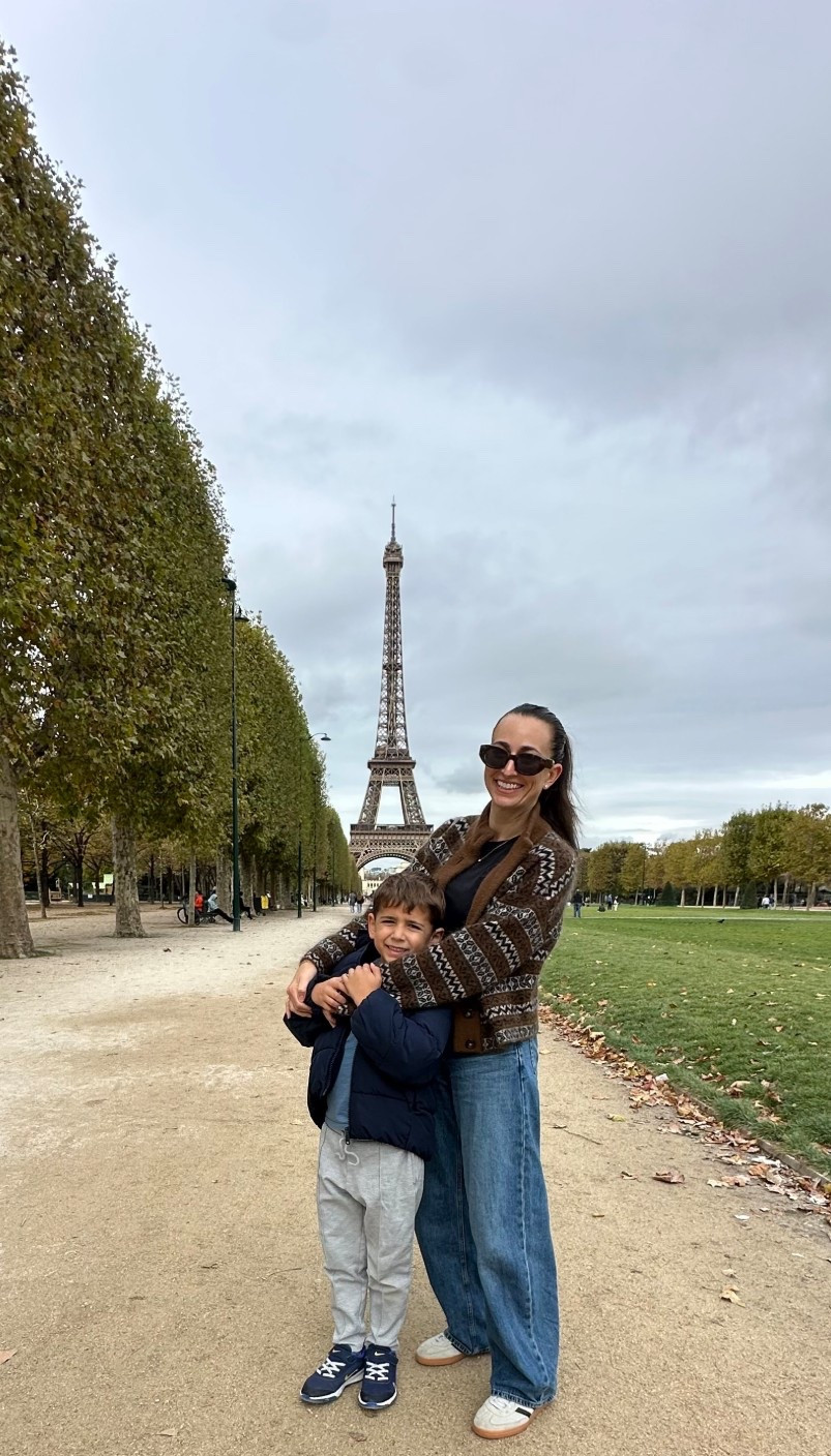 Paris park outfit! My FAV jeans! 

#LTKShoeCrush #LTKFindsUnder100 #LTKFindsUnder50