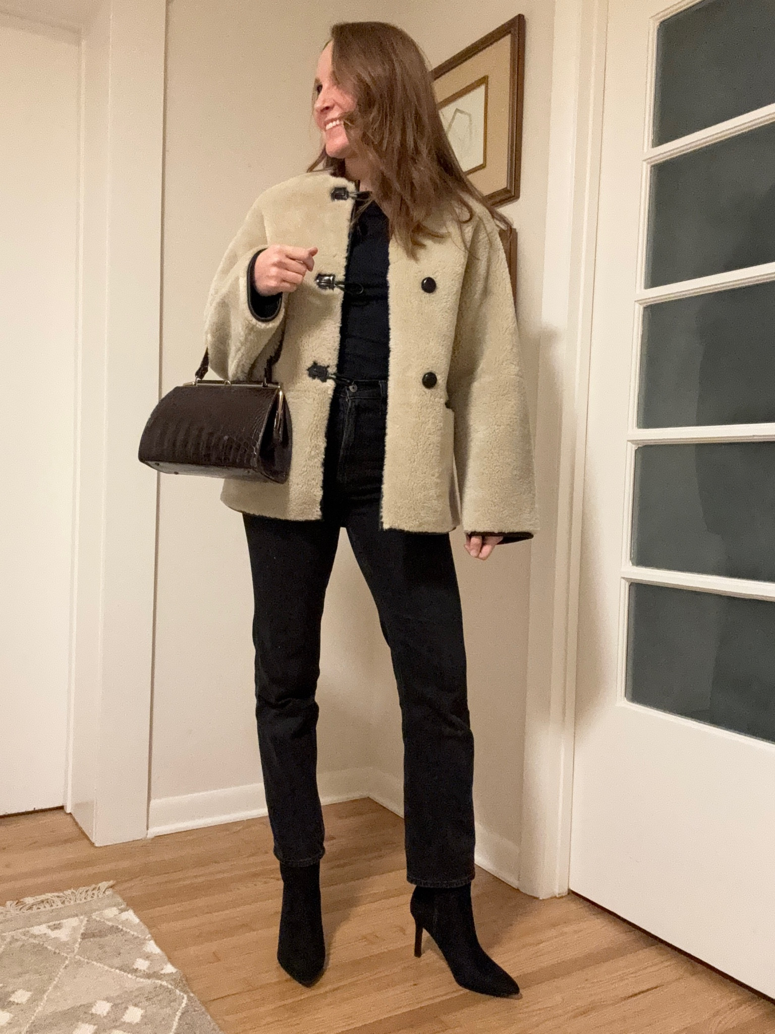 Winter date night look // Sherpa toggle coat // fashion Jackson inspo // all black // winter capsule wardrobe// winter capsule outfit 

#LTKSeasonal