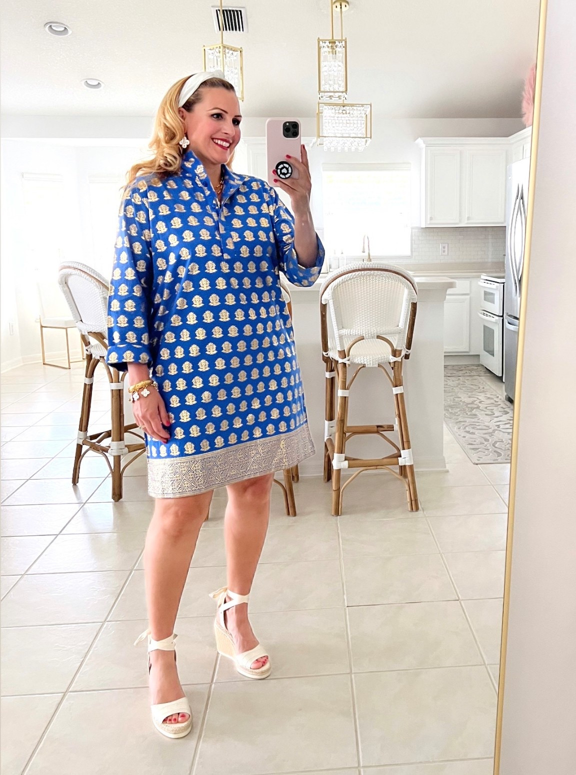 🏝️VACATION DRESS: #ad This Jude Connally dress is stunning! #judeconnally @judeconnally

💙It’s 100% cotton, functional side pockets and has an inside lining. Soft, lightweight, chic and so stylish. OBSESSED! 

💙It comes in several colors and patterns too. Wearing a medium and fits true to size. Available in sizes XS-XXL.

#enjoythecompliments #preppystyle #vacationdress 

#LTKSeasonal #LTKOver40 #LTKMothersDay #LTKU #LTKTravel #LTKgrwm #LTKootd #LTKMidsize #LTKSwim #LTKFestival