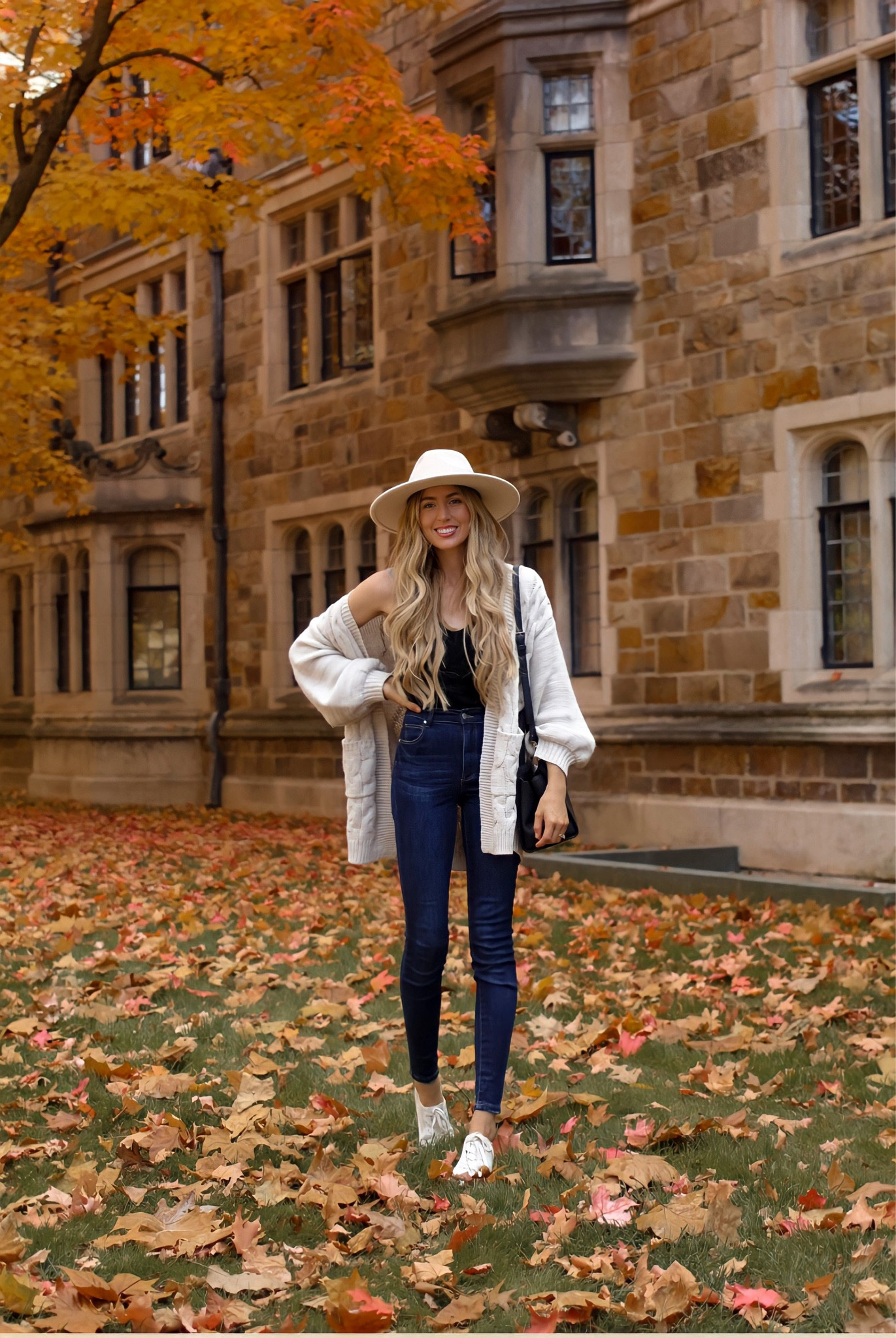 The perfect fall day 🍁🍂

#LTKHoliday #LTKstyletip #LTKSeasonal