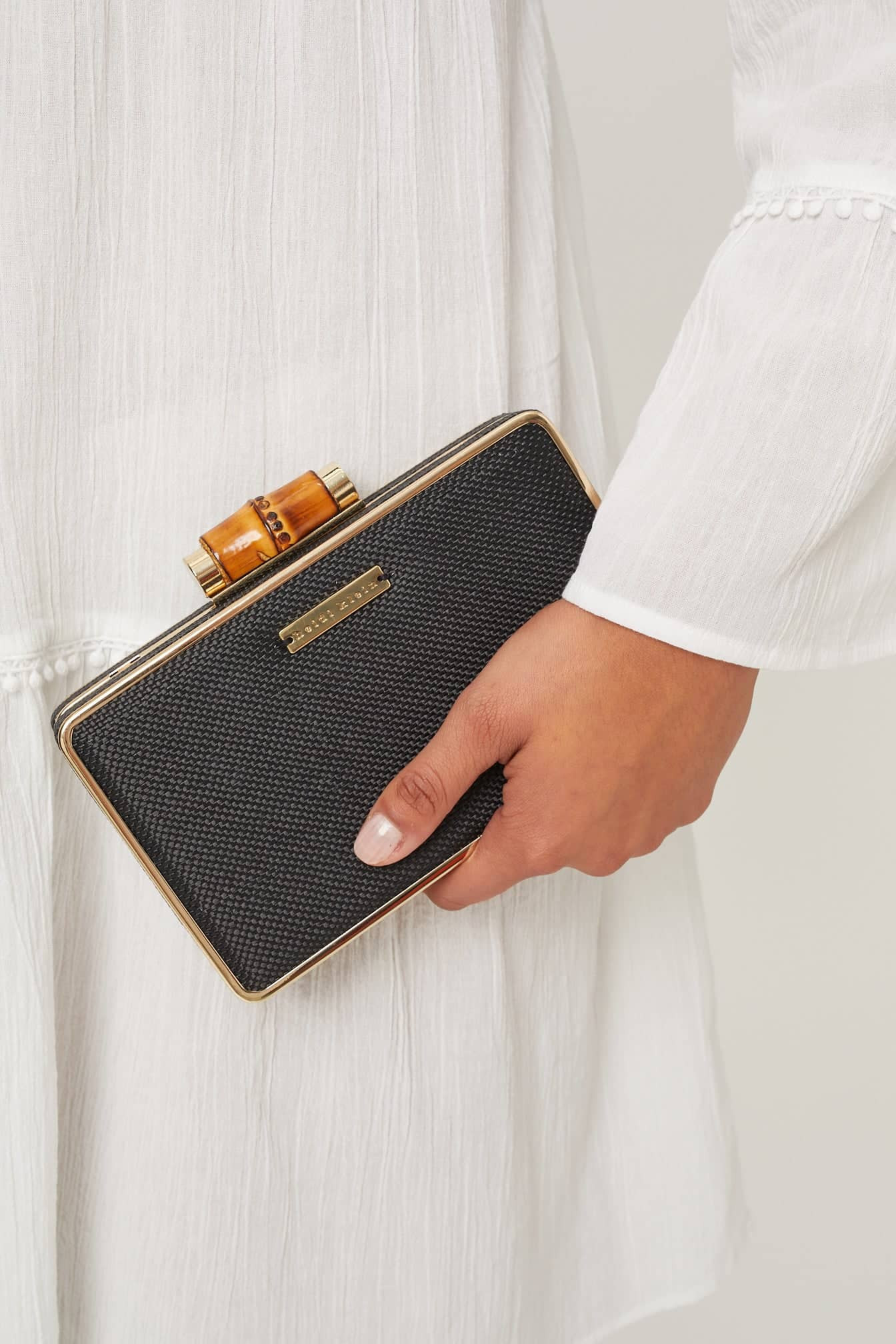 Savannah Bay Cross Body Clutch Bag | Heidi Klein