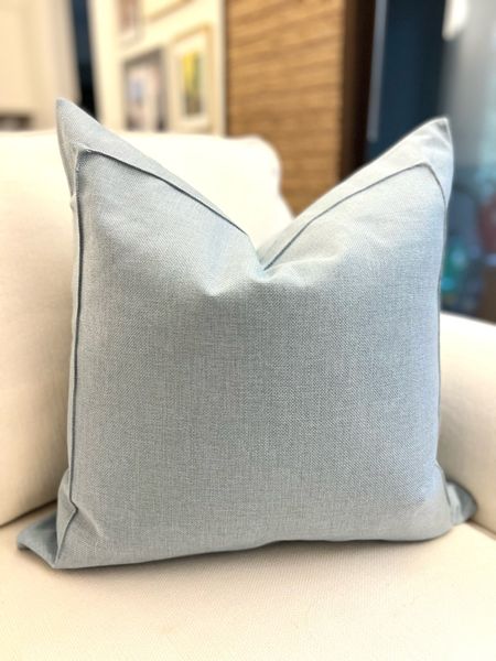 Loving the trim detail in this pillow cover! I love mixing patterns, texture and color to get the perfect look ✨

Amazon, Amazon home, Amazon finds, Amazon must haves, Amazon pillows, pillow, pillow cover, accent pillow, throw pillow, living room pillow, bedroom pillow, budget friendly pillows, living room, bedroom, neutral pillow, style tip, interior design, modern home, traditional home #amazon #amazonhome




#LTKunder50 #LTKhome #LTKstyletip