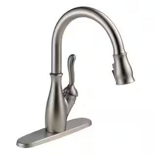 Leland Single-Handle Pull-Down Sprayer Kitchen Faucet with ShieldSpray in Stainless | The Home Depot