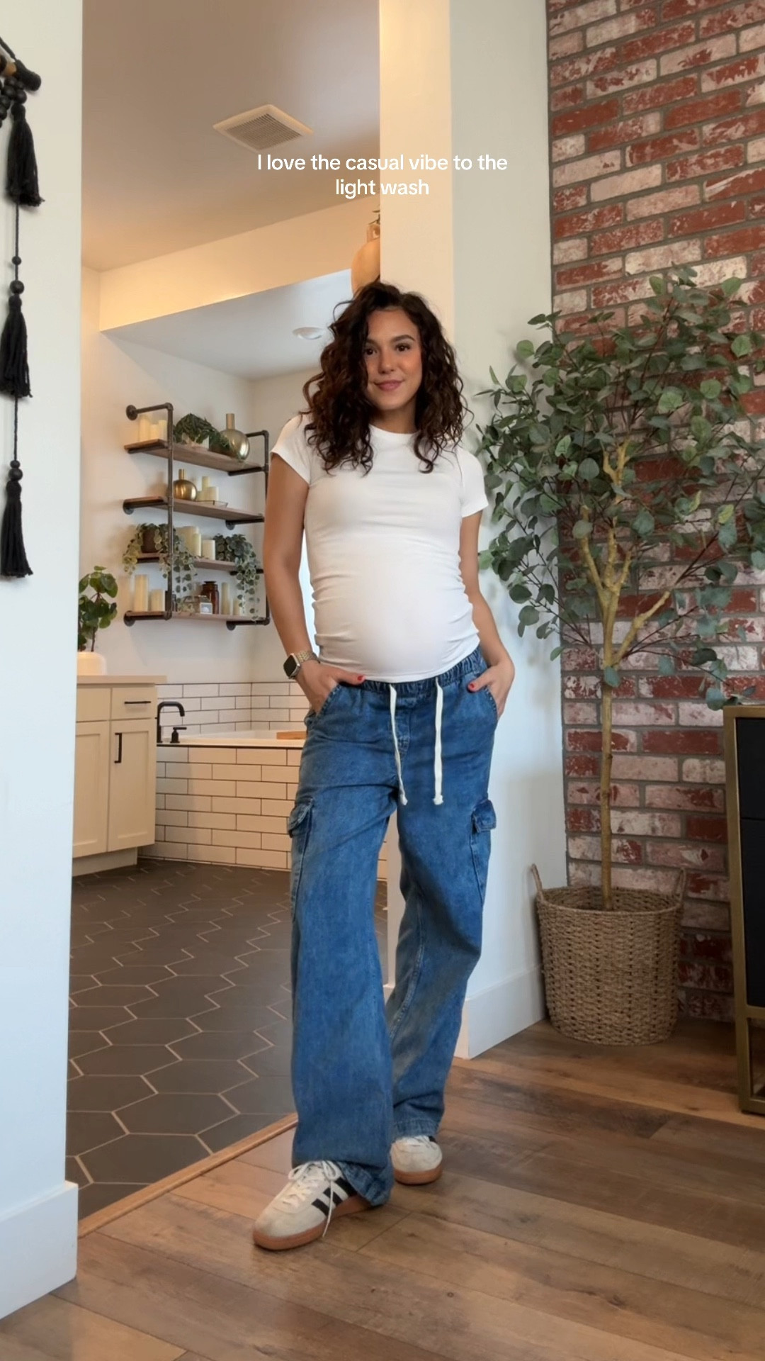 the comfiest & cutest dupe for the Brynn Drawstring Trouser by Citizens of Humanity! currently 40% off too 😍 I linked some similar pairs as well.

#LTKVideo #LTKFallSale #LTKBump