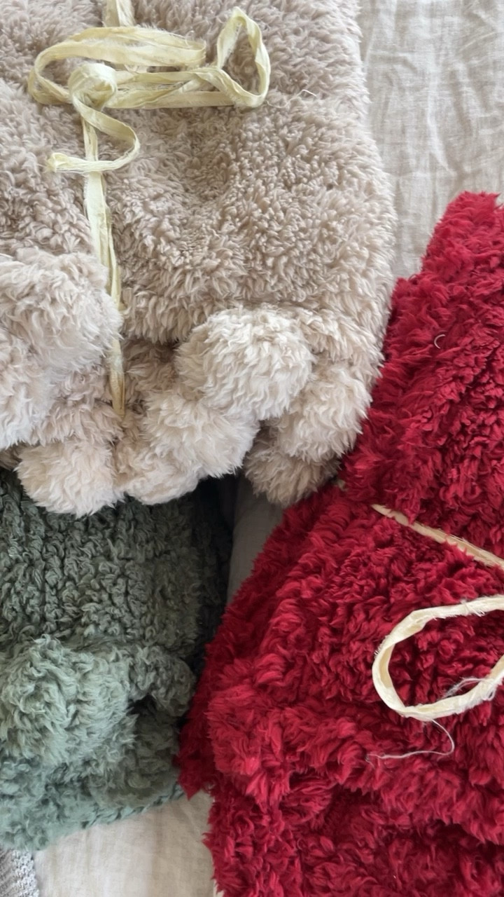 Pottery Barn Sherpa Blankets Christmas Gift

#LTKhome #LTKHoliday #LTKGiftGuide