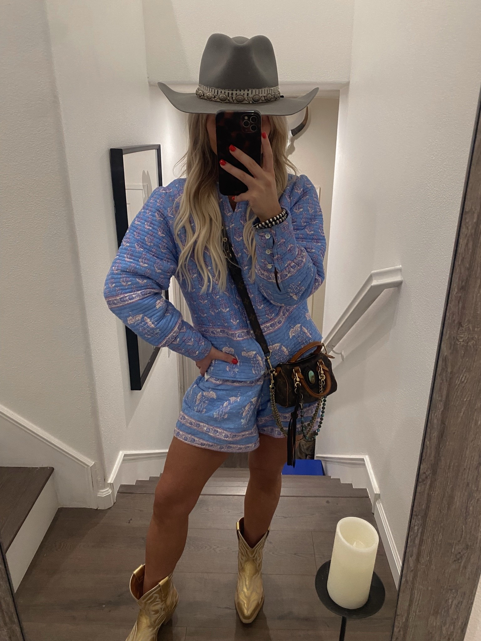 Set is Antik Batik! Linking similar boots & hats ✨ Bag is custom Leather & Vodka! 🤠🍸🫶🏼

Round Top Style Inspo