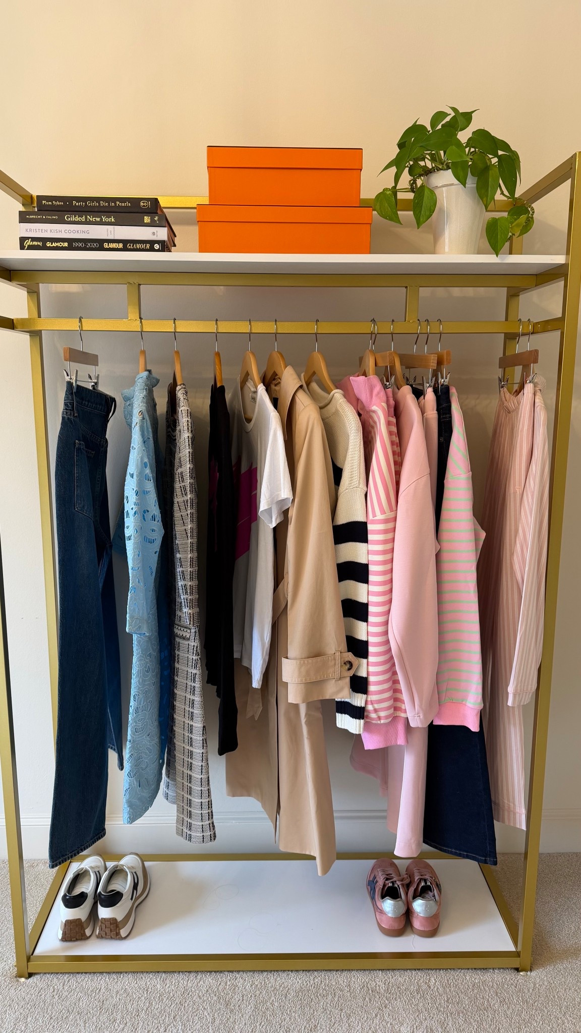 New wardrobe finds!

#LTKdayinmylife #LTKSeasonal