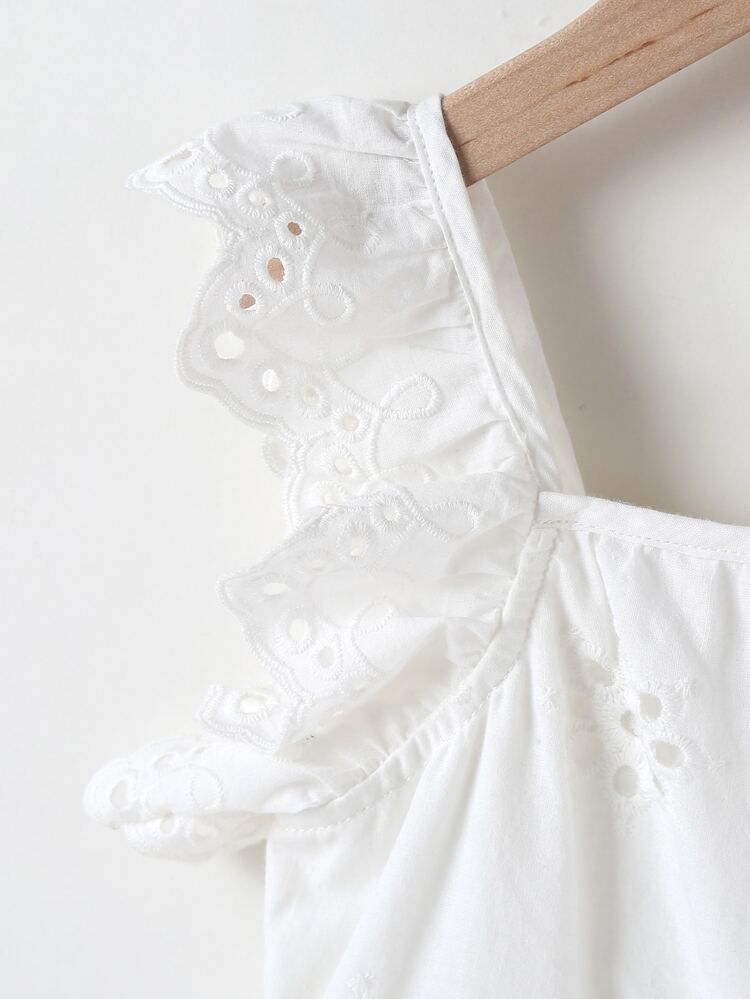 Toddler Girls Eyelet Embroidery Scallop Trim Dress | SHEIN