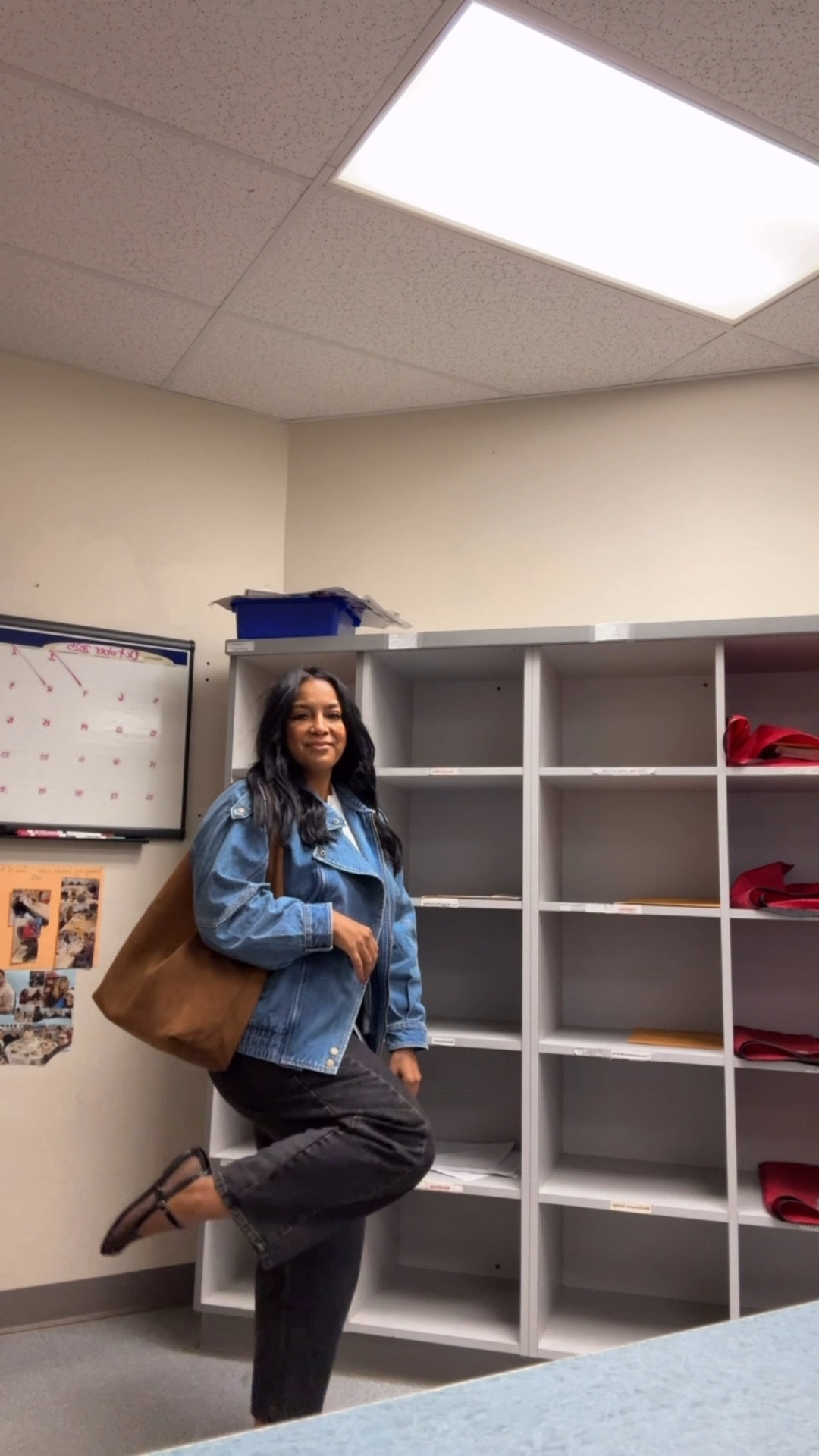 Friday Work OOTD 🖤🍂🤎🩶 #falloutfit #falltransition #abercrombie #targetstyle

#LTKSeasonal #LTKSaleAlert #LTKStyleTip