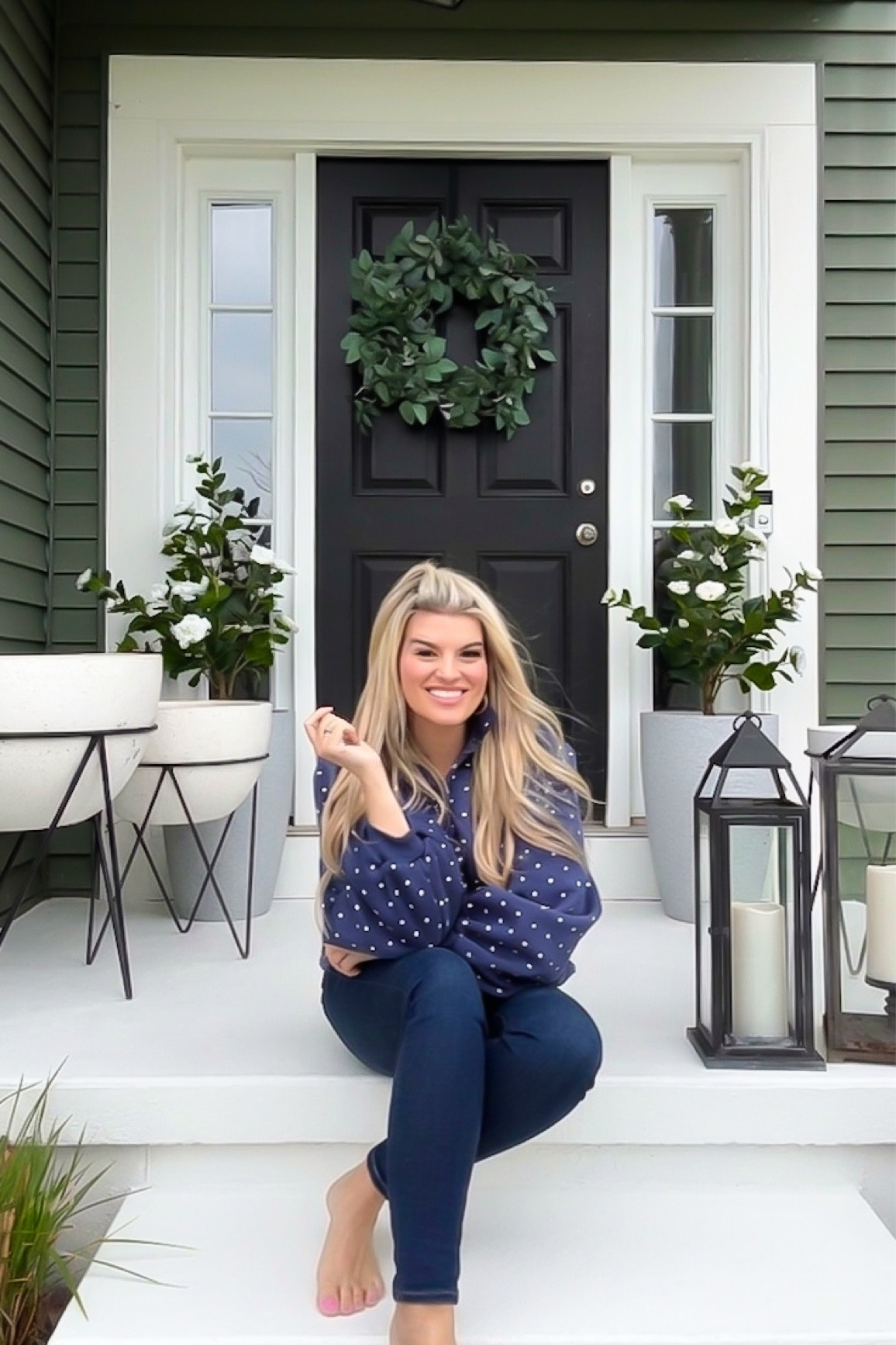 Transitioning to spring planters takes a while here in the western New York east coast region.
So until I can get real plants, I use these white ones in my pots!!
I get SO many compliments on how real they look!! Perfect for your porch steps as your wait better weather. 


#LTKHome #LTKSeasonal #LTKOver40