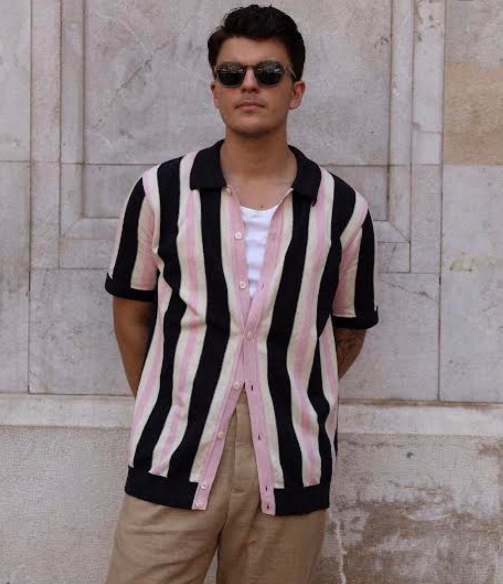 A bit of knot, a bit of color, a bit of linen

#LTKeurope #LTKSeasonal #LTKmens